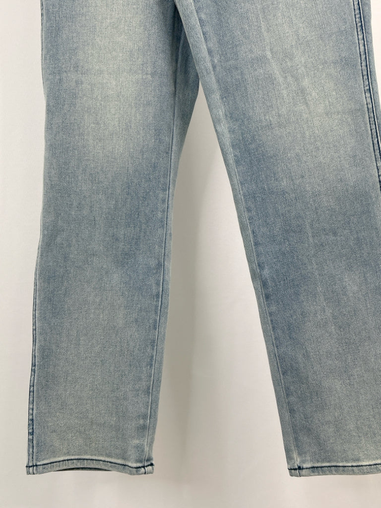 White House Black Market Size 4 BLUE DENIM Women's jeans
