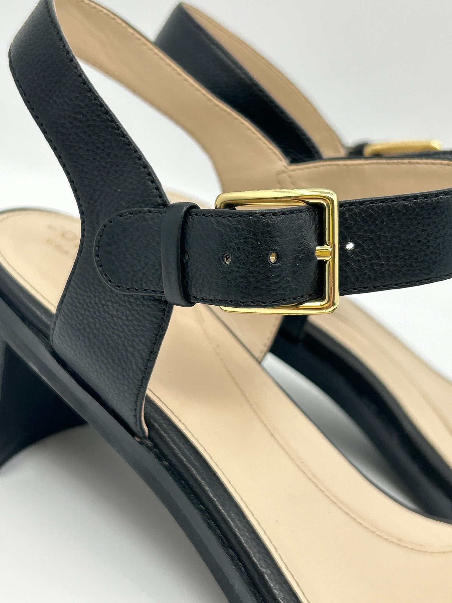 COLE HAAN Size 9.5B Black Women Sandal