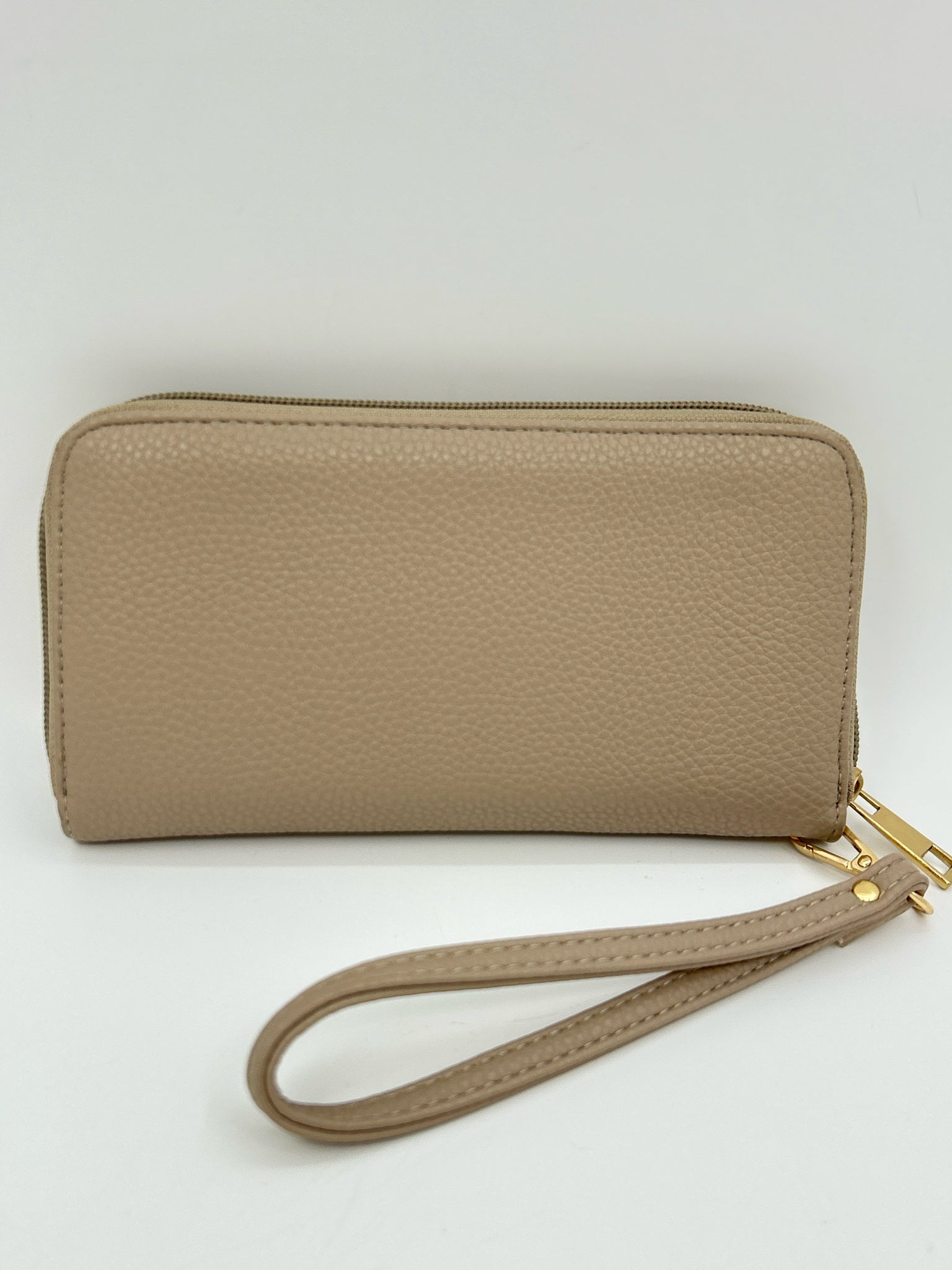 MFK by MIA K NWT nude Women Purse