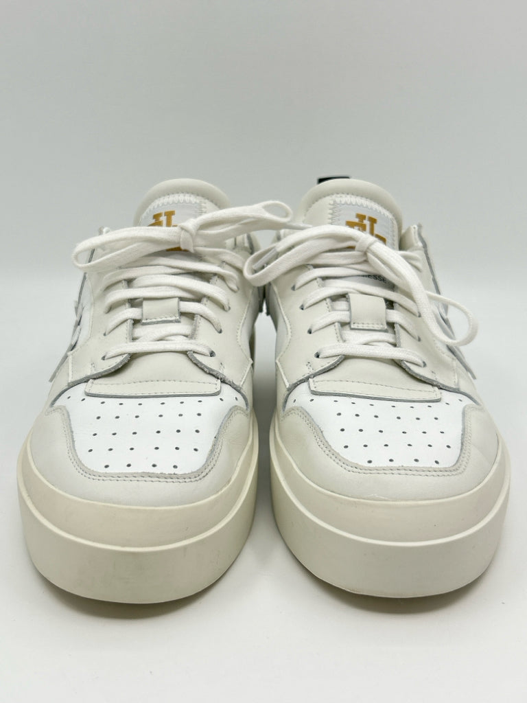 ESSEUTESSE Women Size 40 White Sneakers