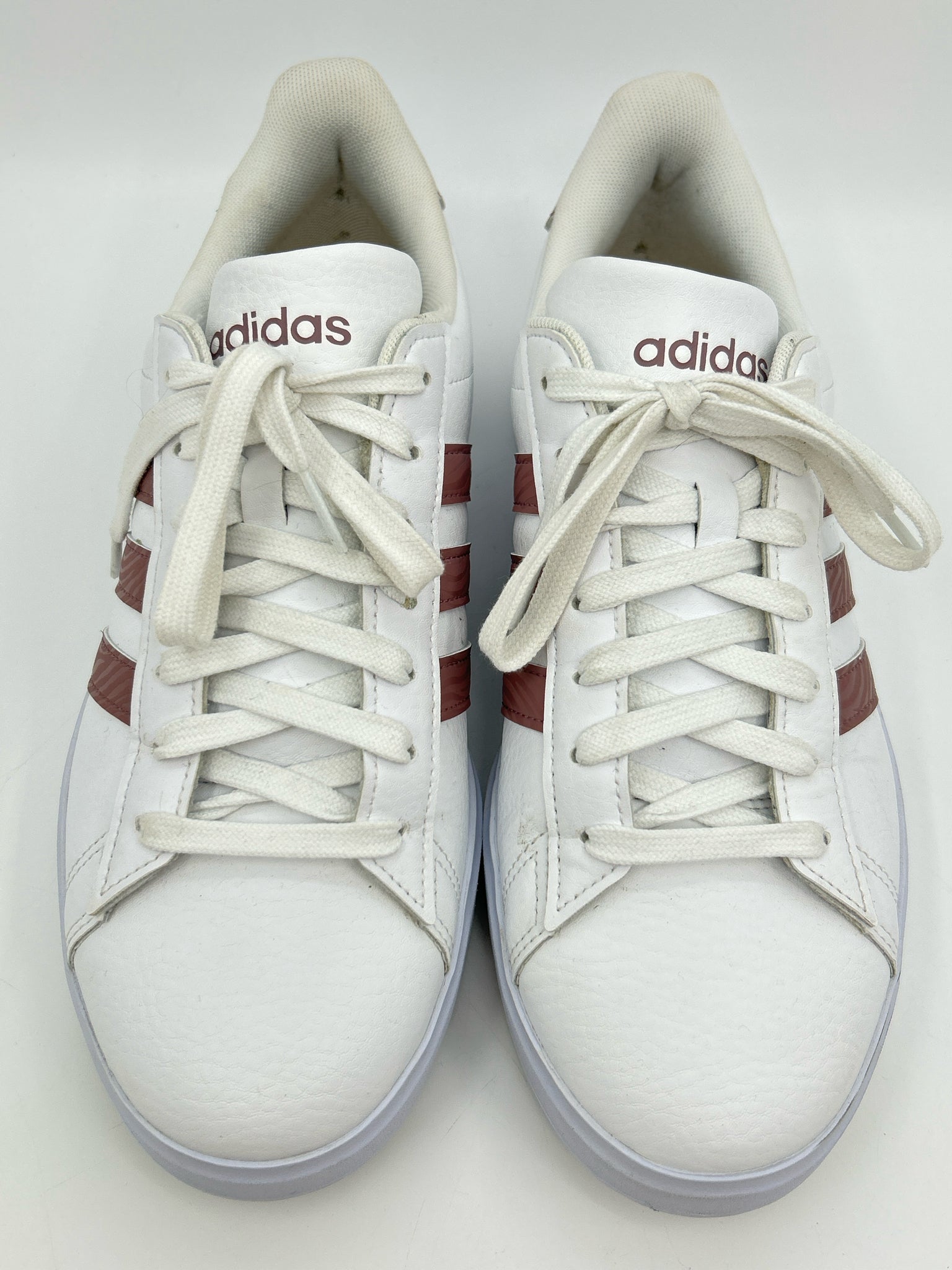 ADIDAS Size 9.5 White Women Sneakers