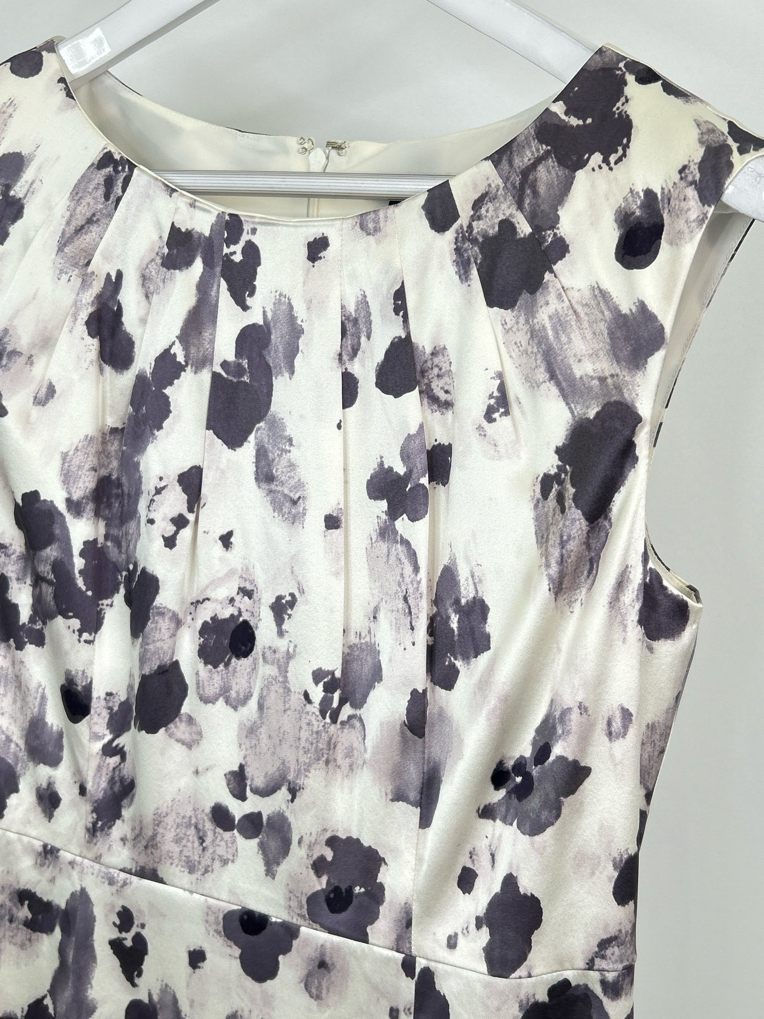 ANN TAYLOR Size 8 Plum Print Women Dress NWT