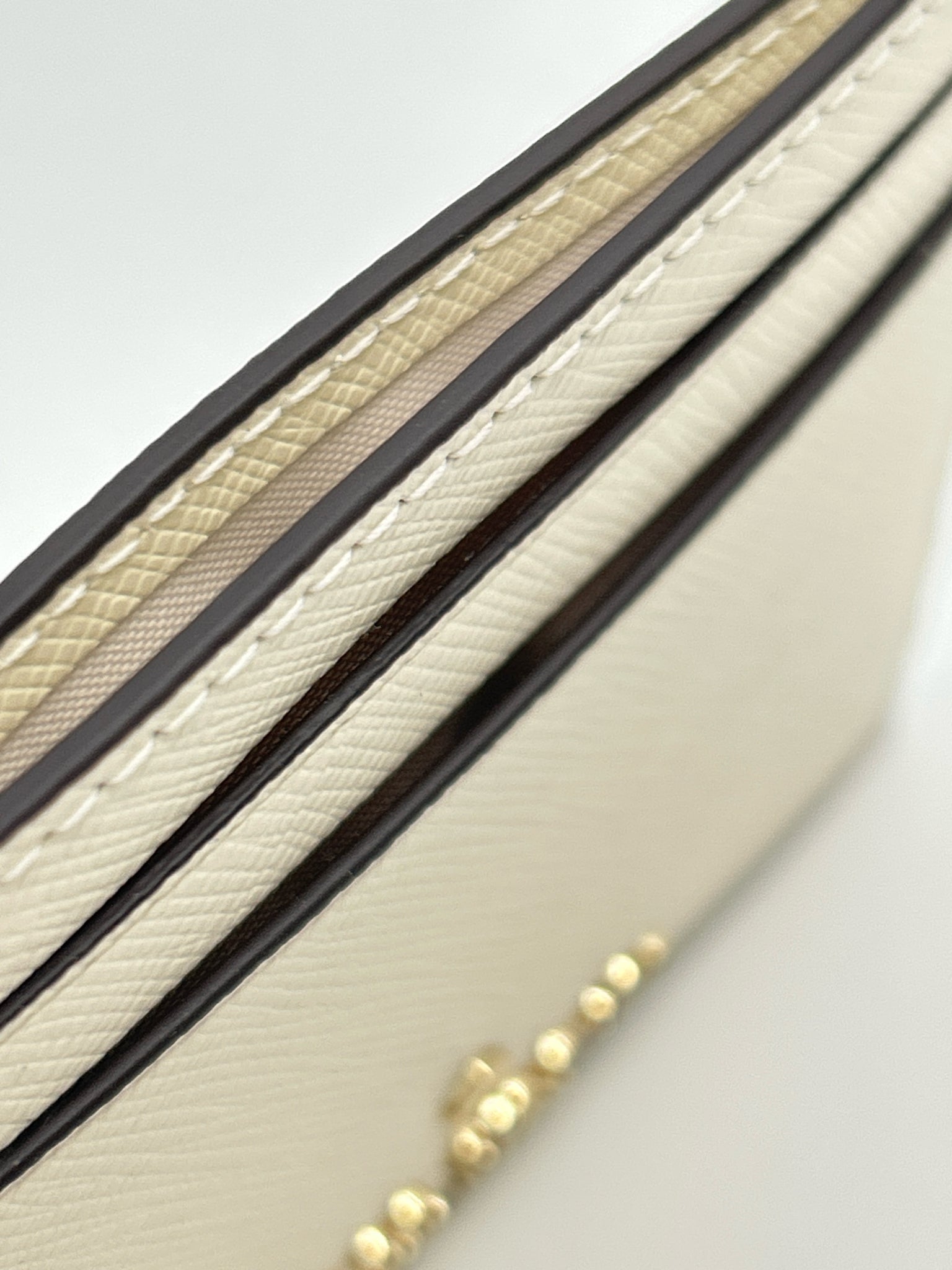 KATE SPADE Cream Card Holder