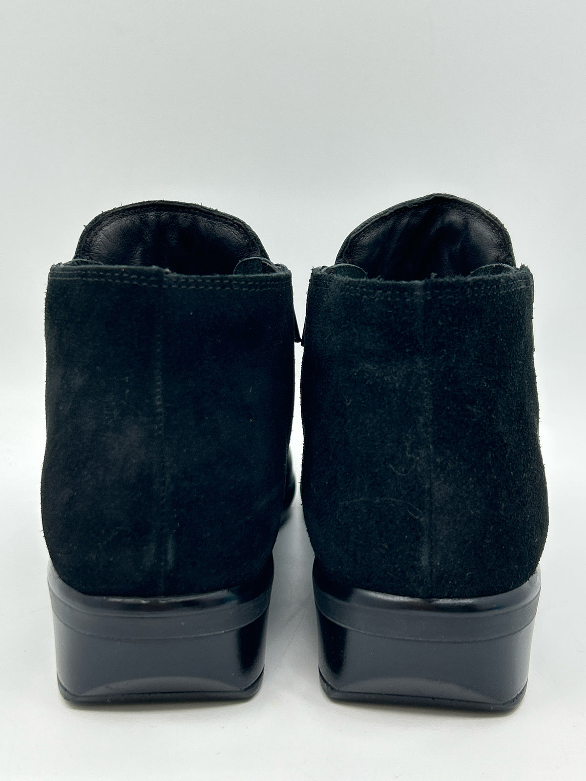 NAOT Size 8/8.5 Black Women Booties