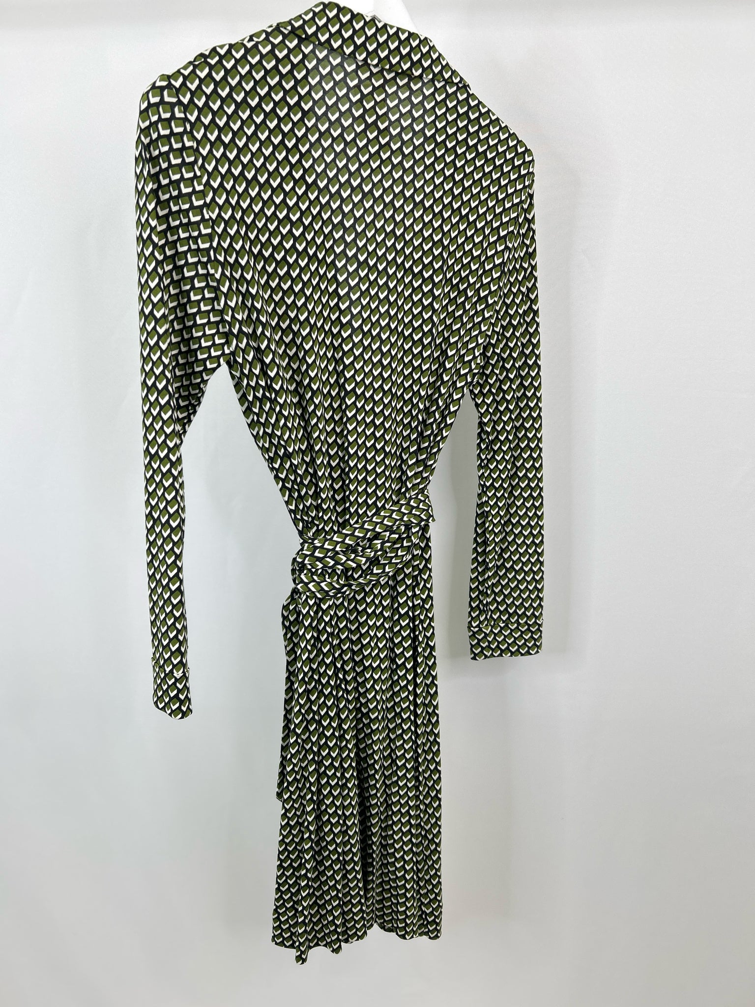 DIANE VON FURSTENBERG Size 14 Green Print Women Dress