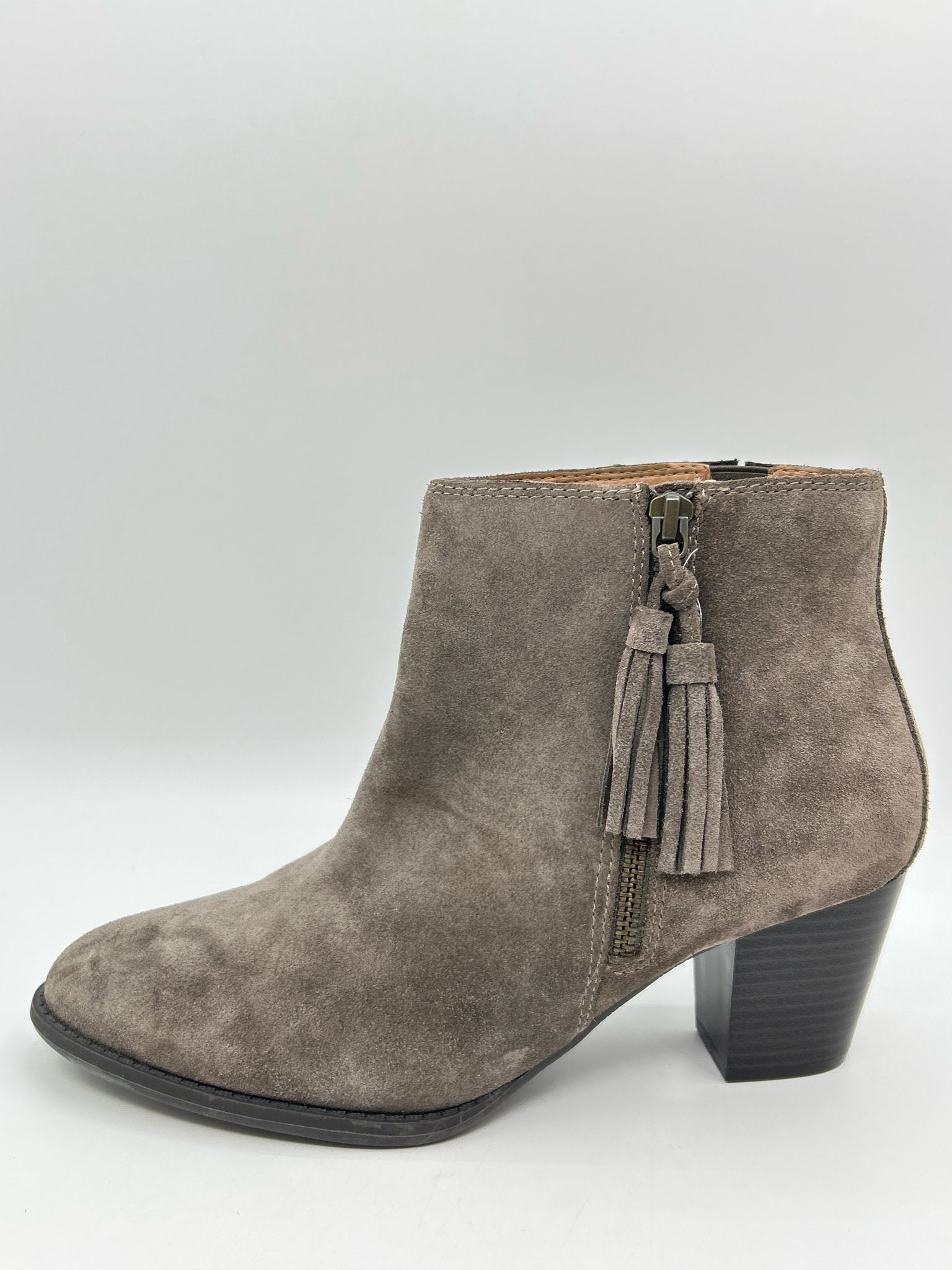 VIONIC Size 9 Grey Women Booties