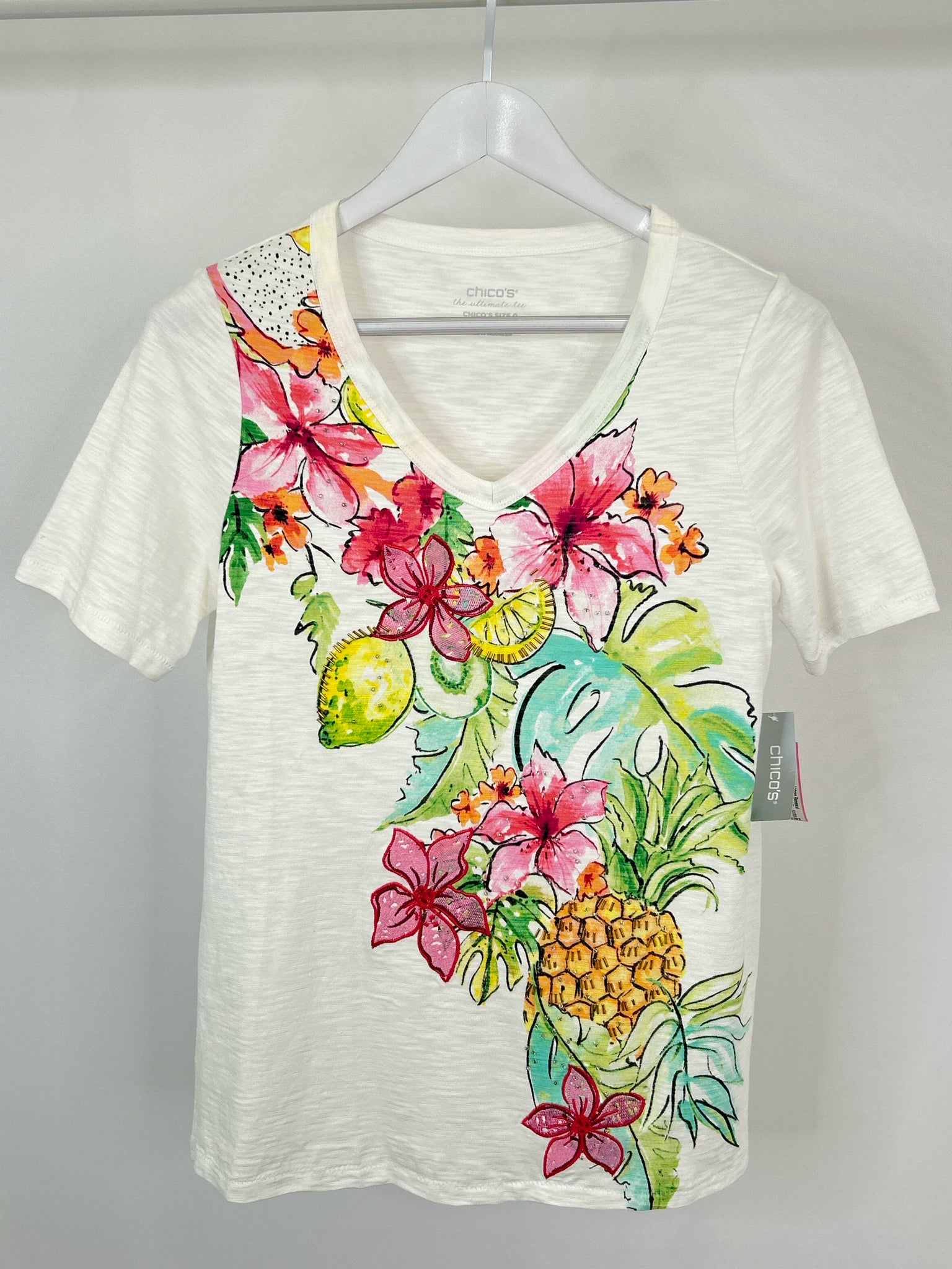 CHICO'S Size S White Floral Women T-shirt