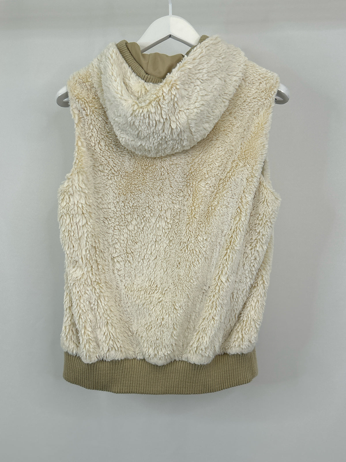 PATAGONIA Size M/L Cream Women Vest