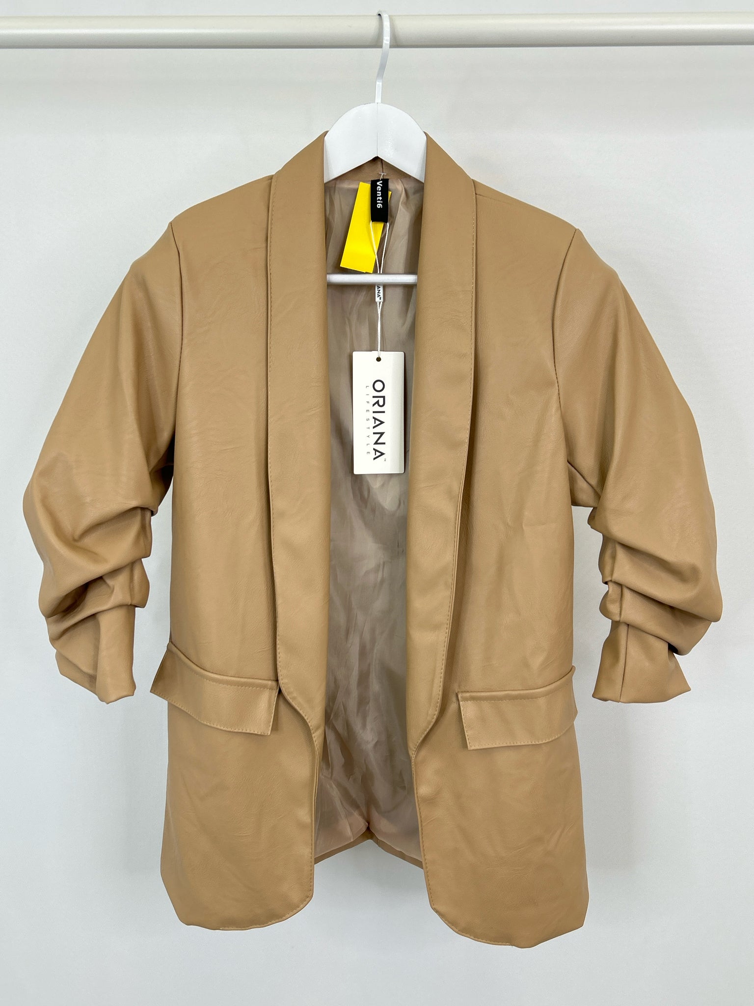 VENTI6 Size M Beige Women  NWT