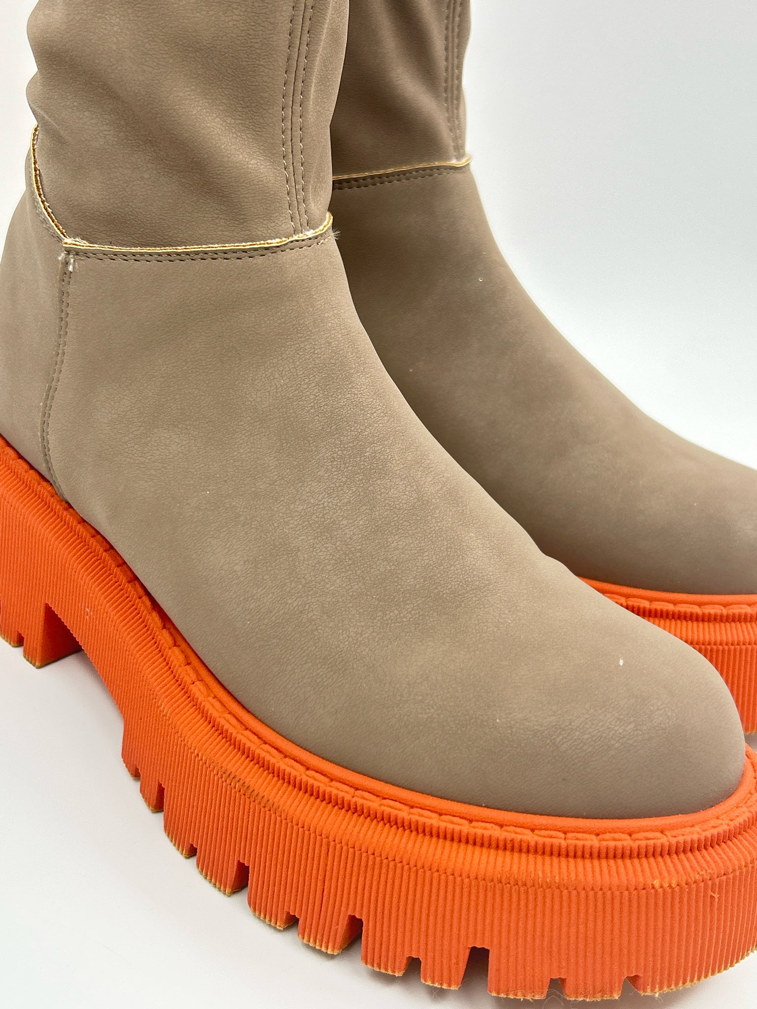 FREE PEOPLE Size 36 Taupe Women Boots