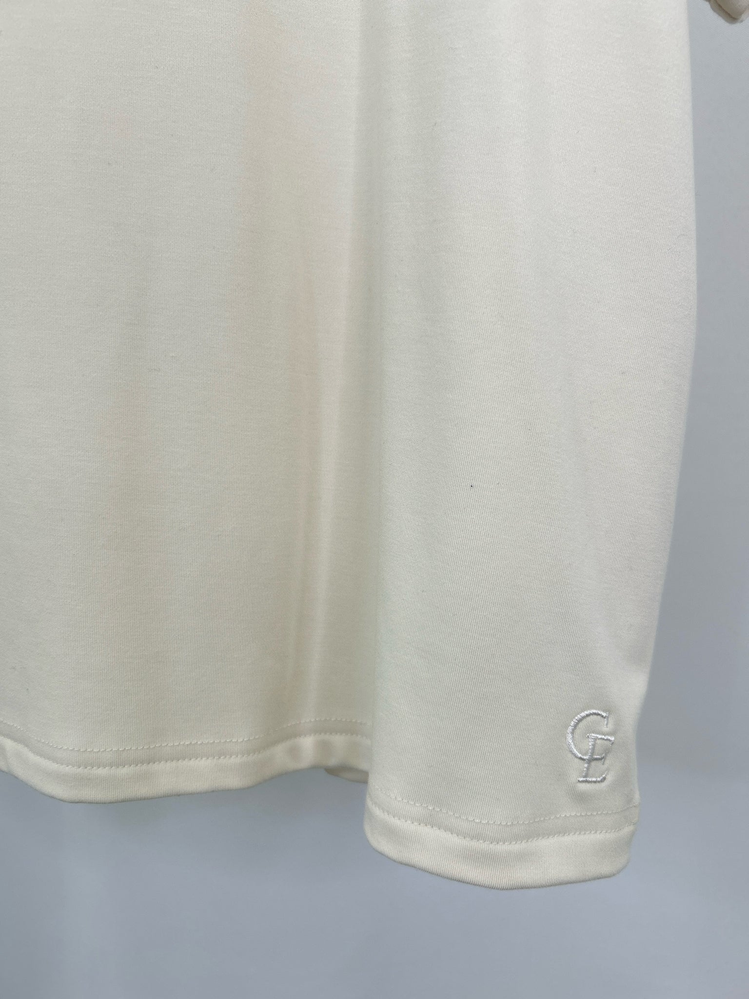 COZY EARTH Size L Cream Women T-shirt