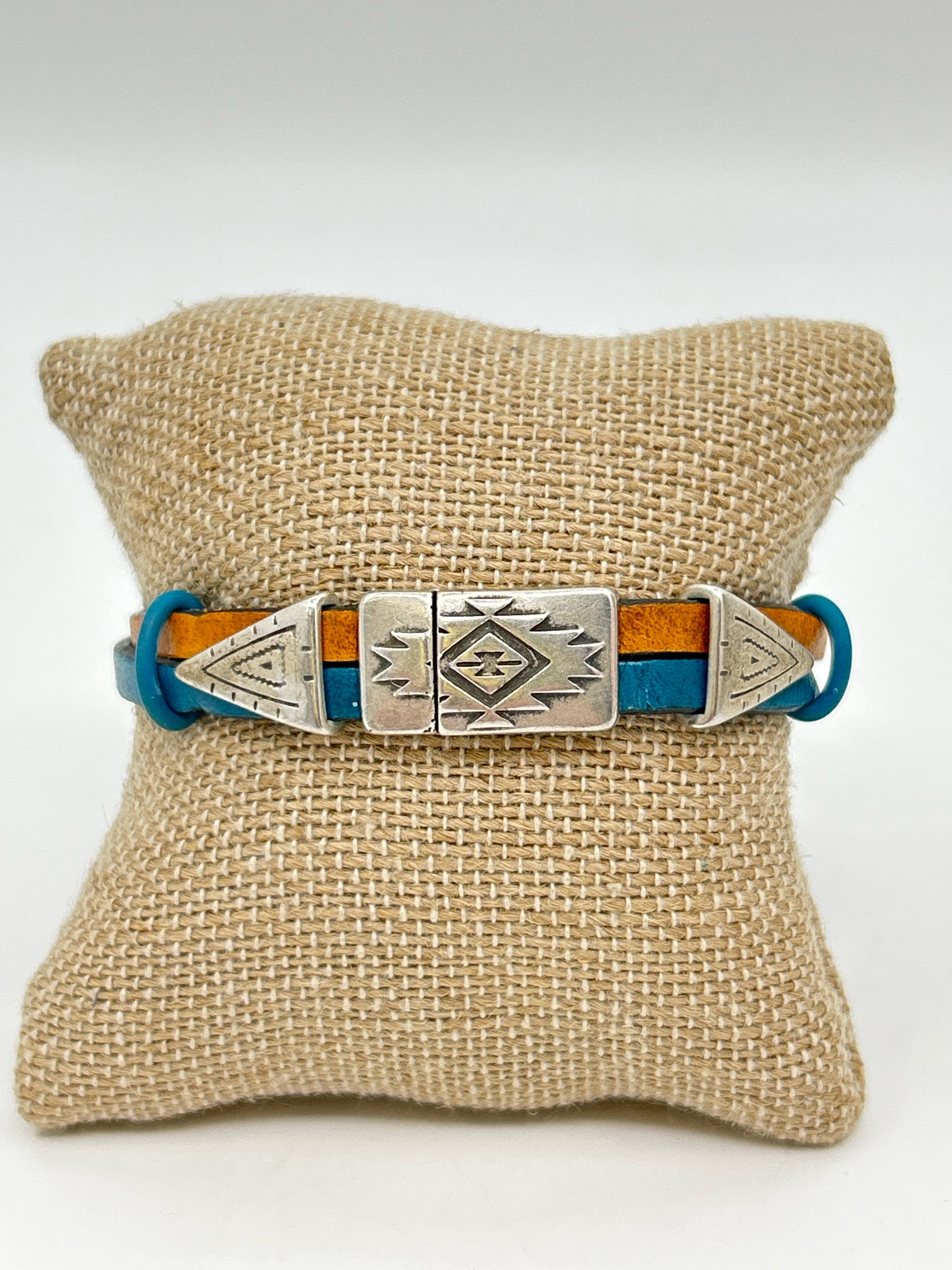 NO BRAND Teal & Tan Bracelet