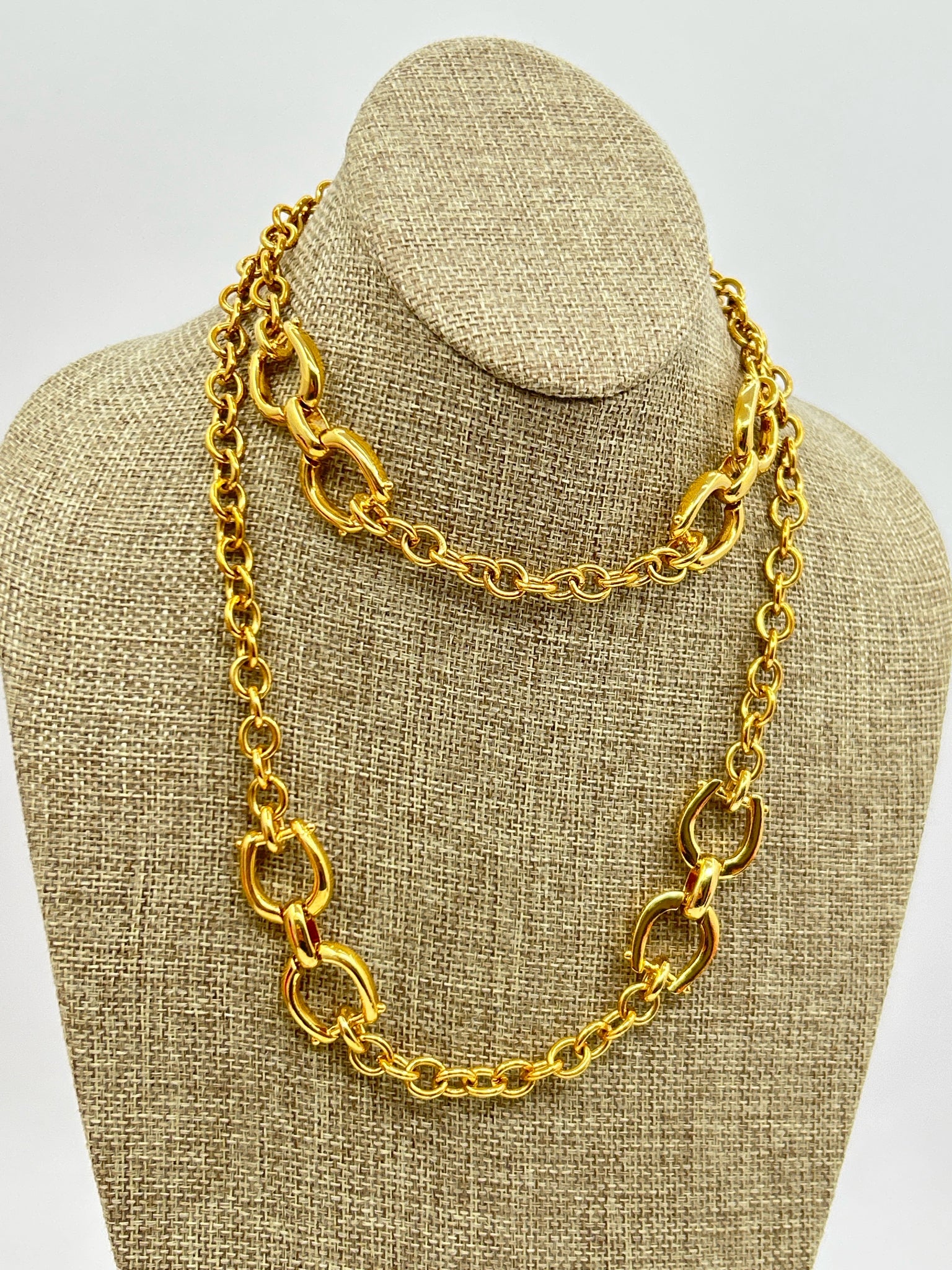 Lauren Ralph Lauren Gold Necklace
