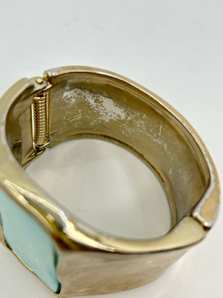 ROBERT LEE MORRIS SOHO Gold Bracelet