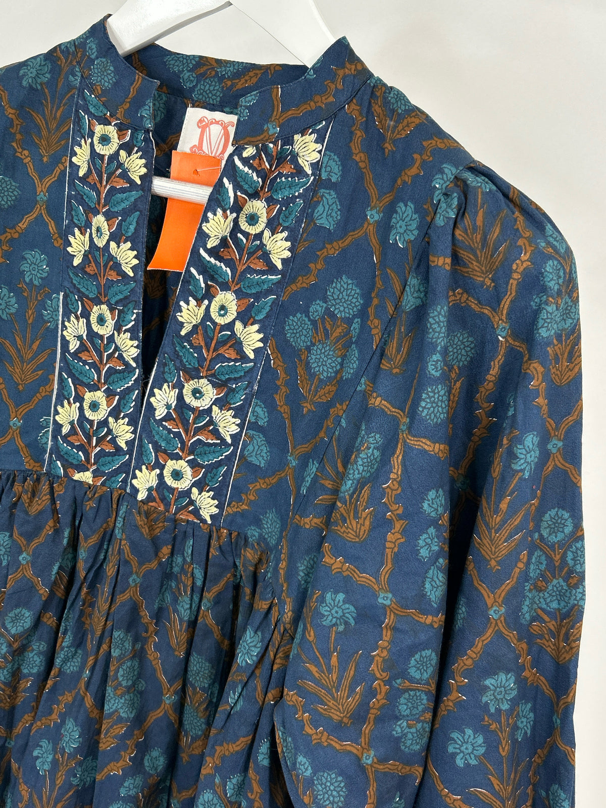 VICTORIA DUNN Size S Navy Print Women Top