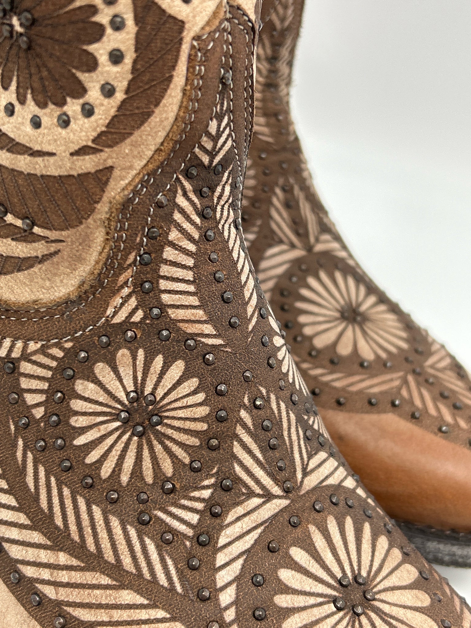 OLD GRINGO Size 7.5B Taupe Women Boots