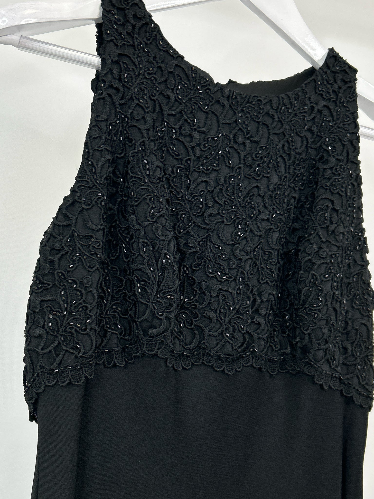 CARMEN MARC VALVO Size 6 Black Women Dress