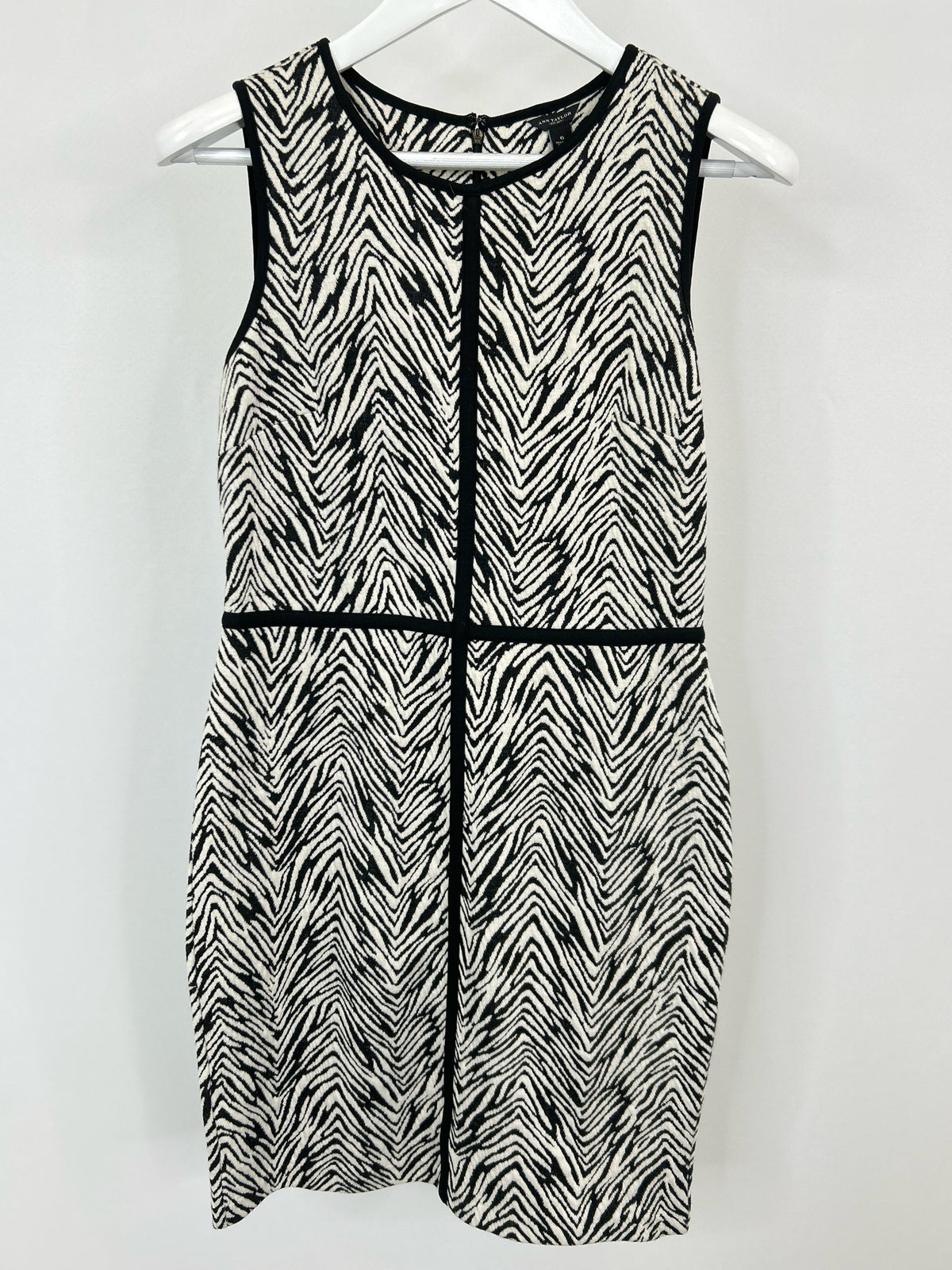 ANN TAYLOR Size 6 Black and White Women Dress