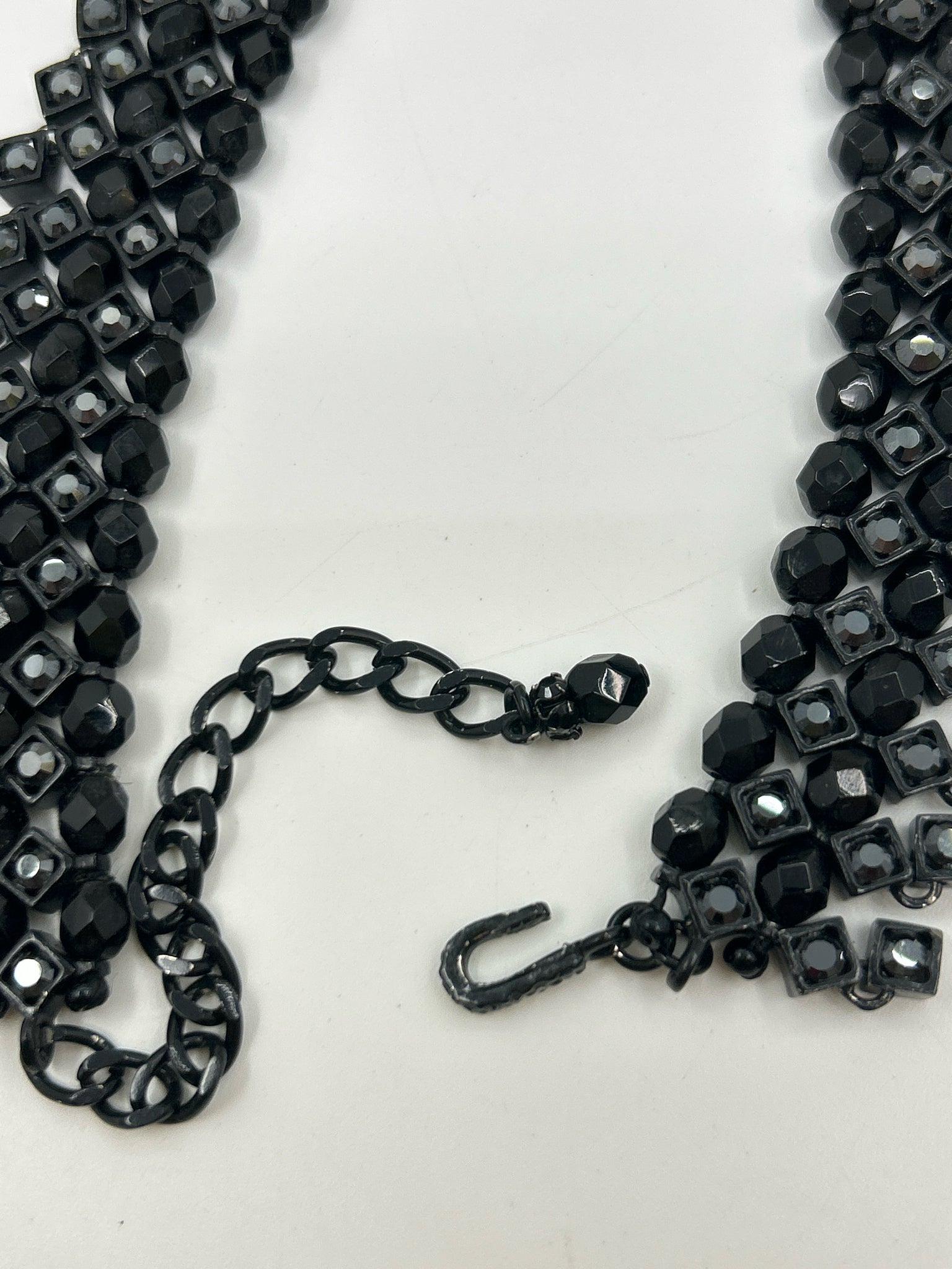 ST JOHN Black Necklace
