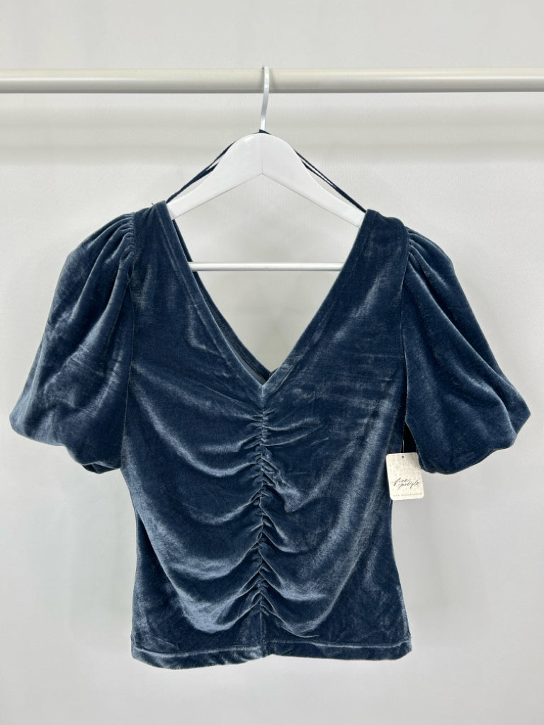 FREE PEOPLE NWT Women Size M Blue Top