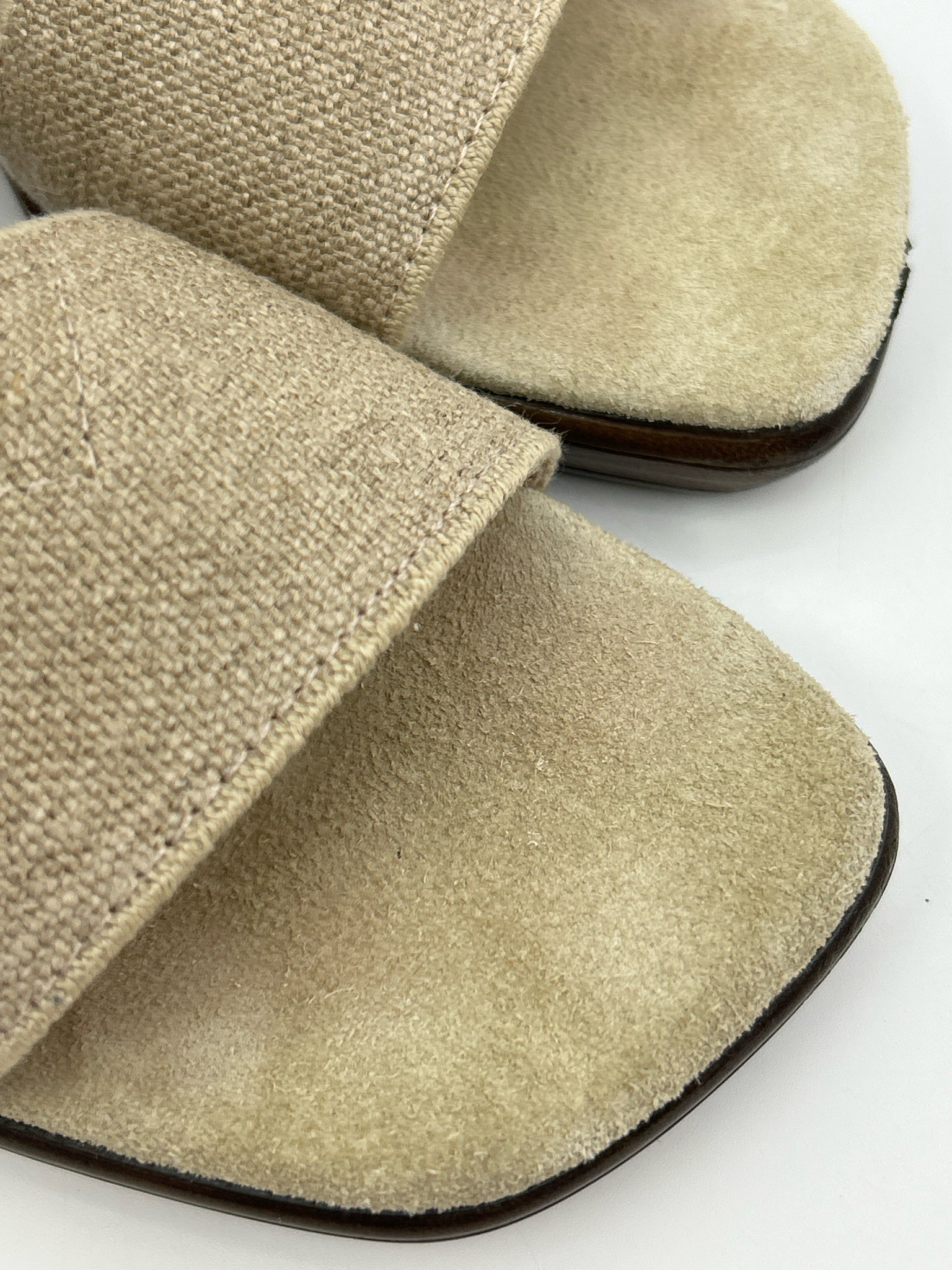 CHARLESTON SHOE COMPANY Size 9 Beige Women Sandal