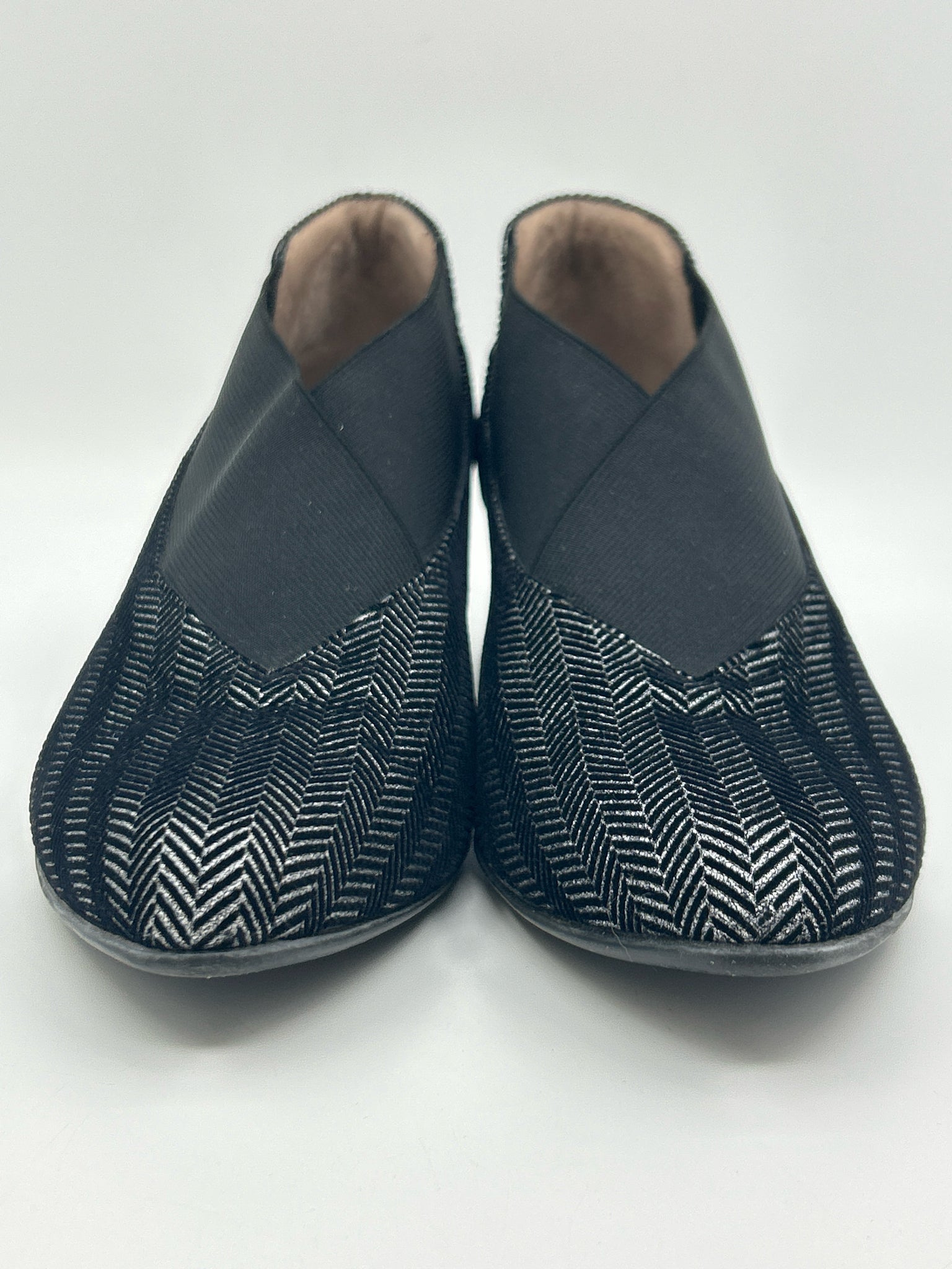 BEAUTIFEEL Size 37 Silver & Black Women Booties