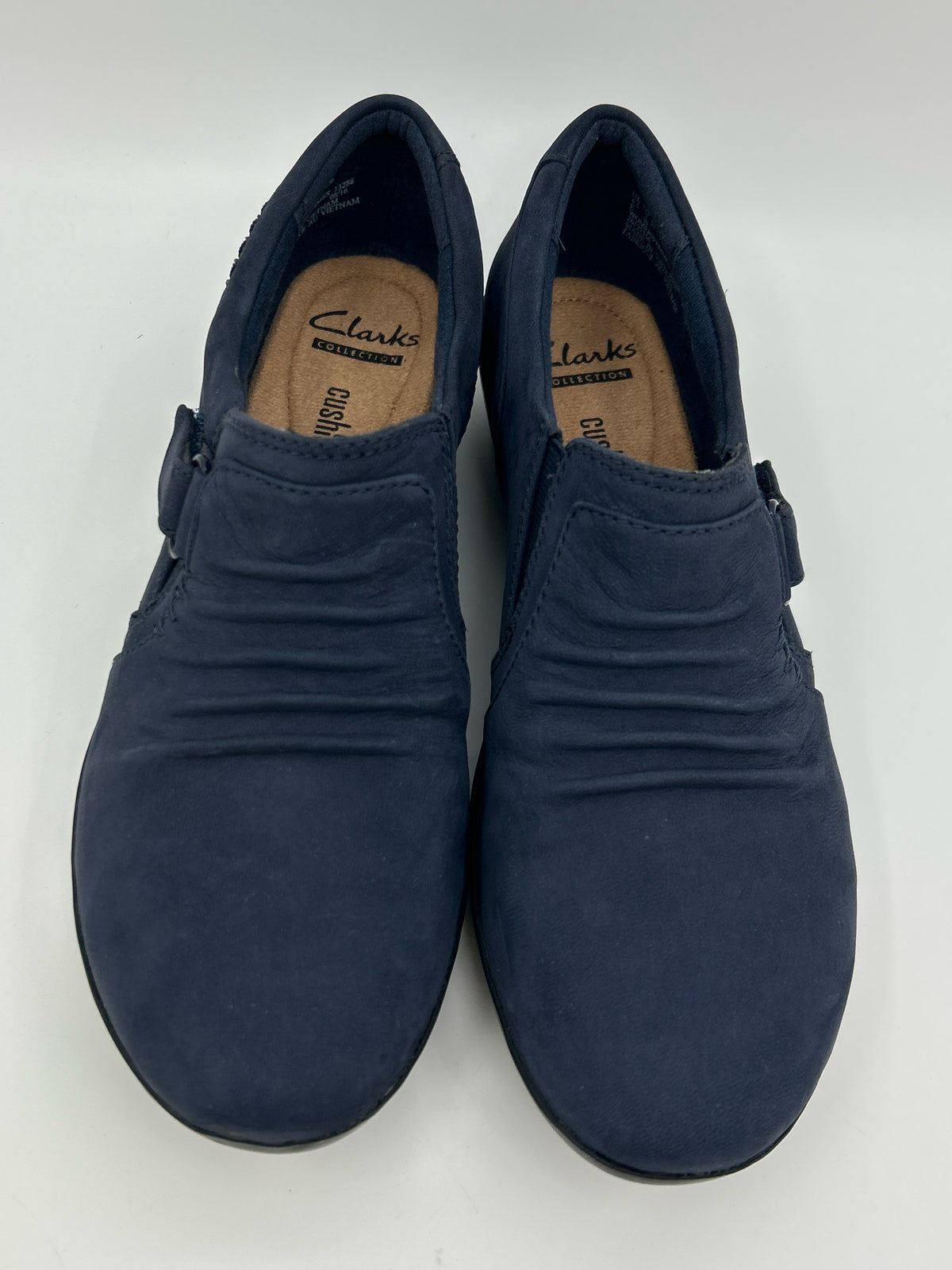 CLARKS COLLECTION NWOB Size 7 Navy Women Shoes