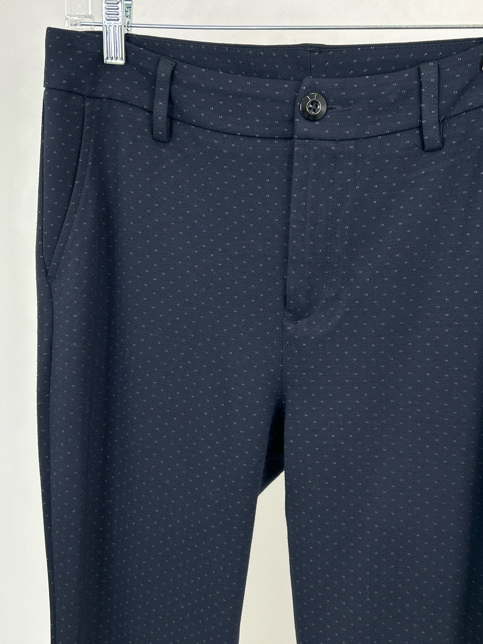 CABI Size 6 blue and white Women Pants