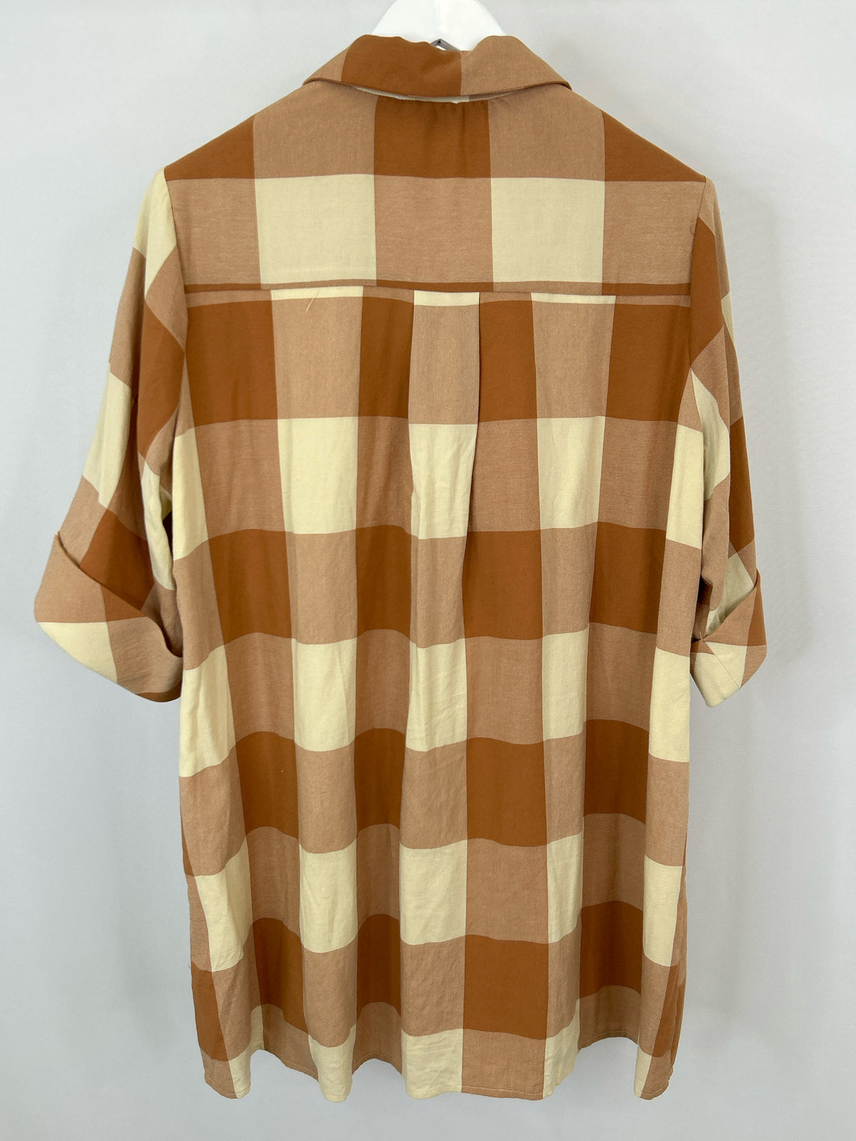 ENTRO Size S Apricot and Cream Women Dress