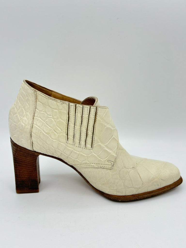 Mauri Made in Italy Women Size 38.5B Cream Booties