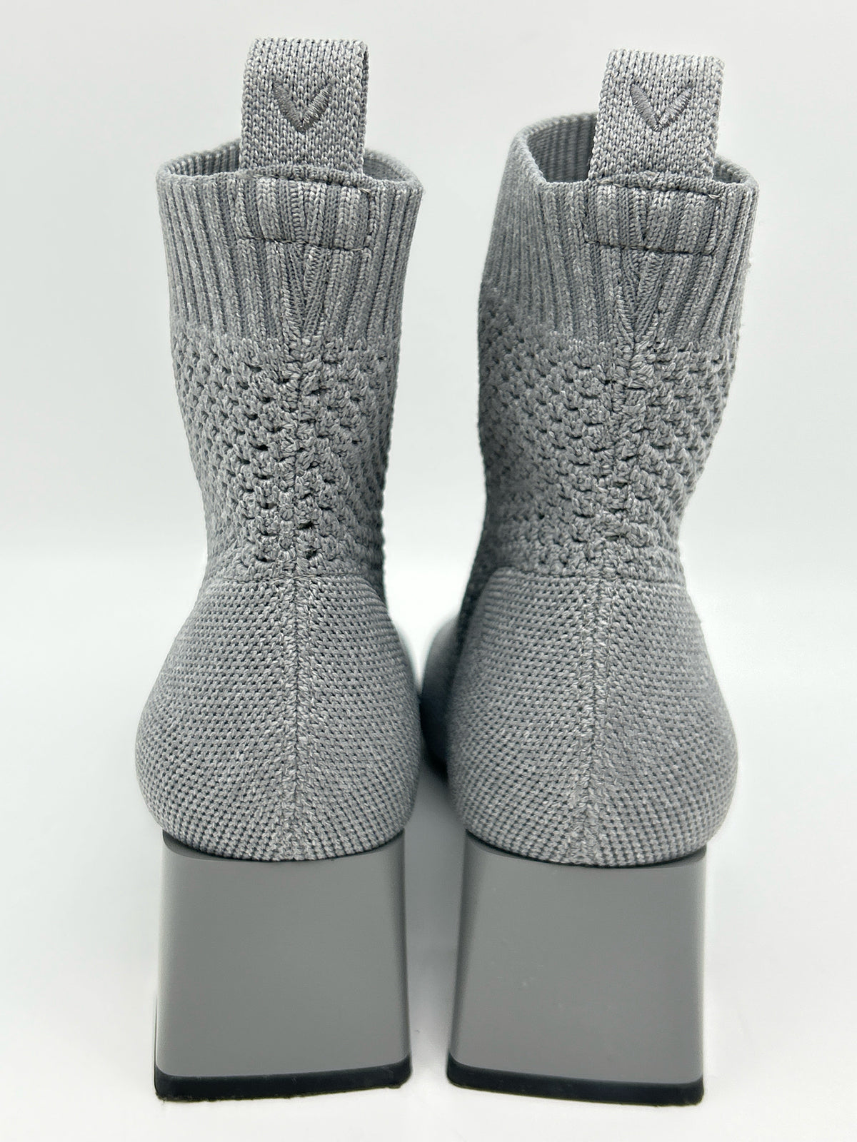 VIVAIA Size 40 Gray Women Booties