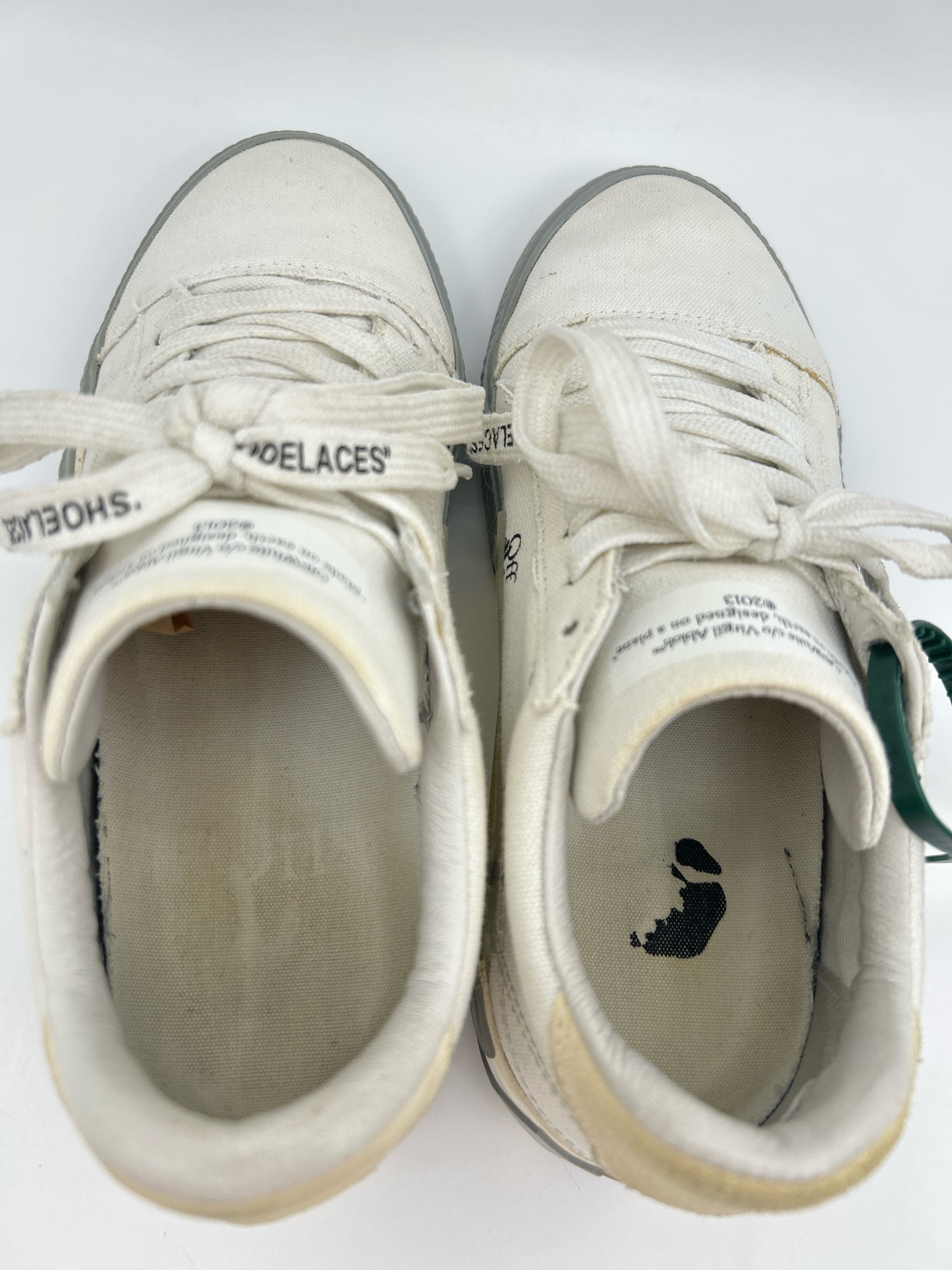 OFF-WHITE Size 37 white & grey Women Sneakers