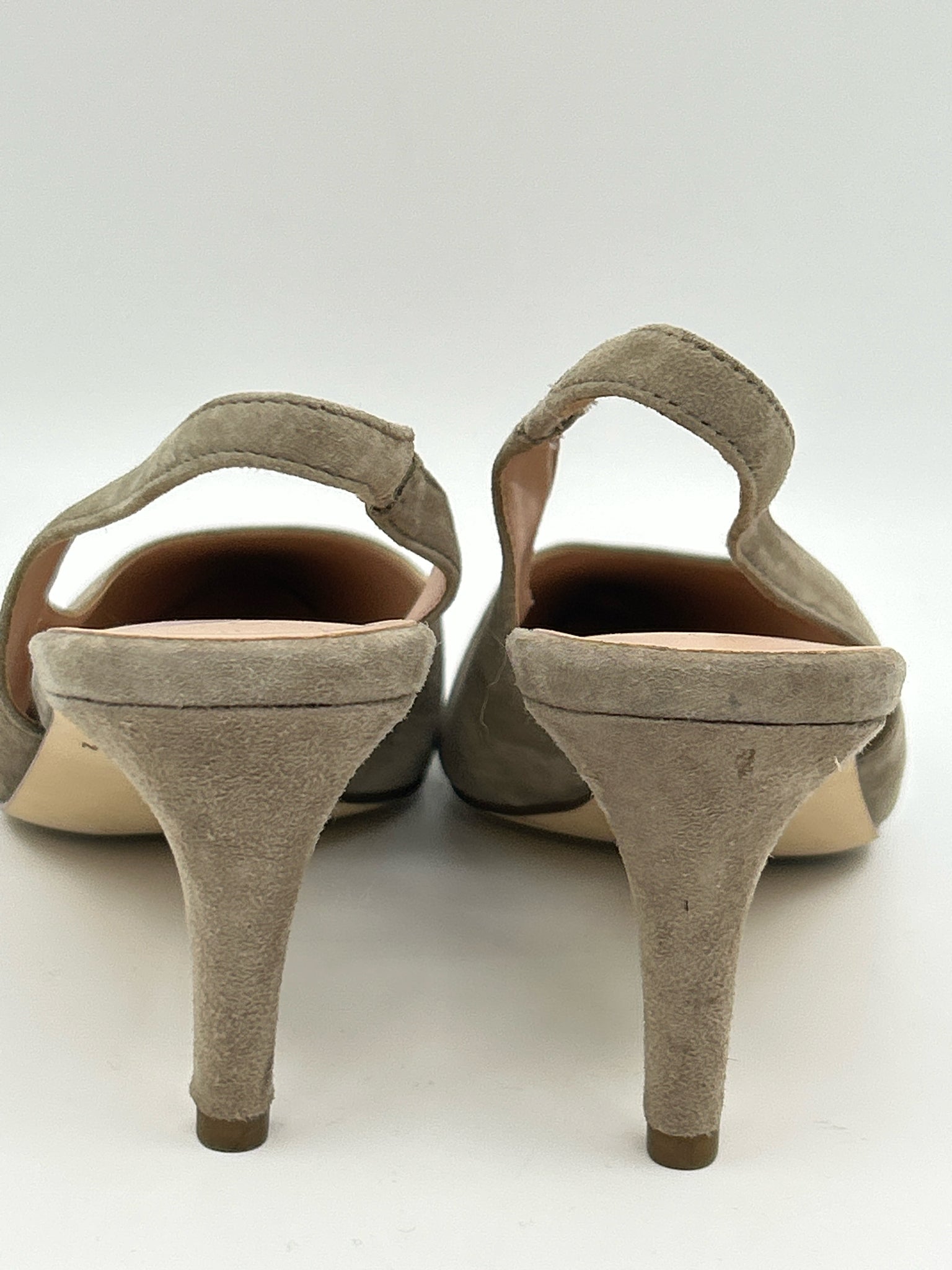 COLE HAAN Size 7.5B Taupe Women Pumps