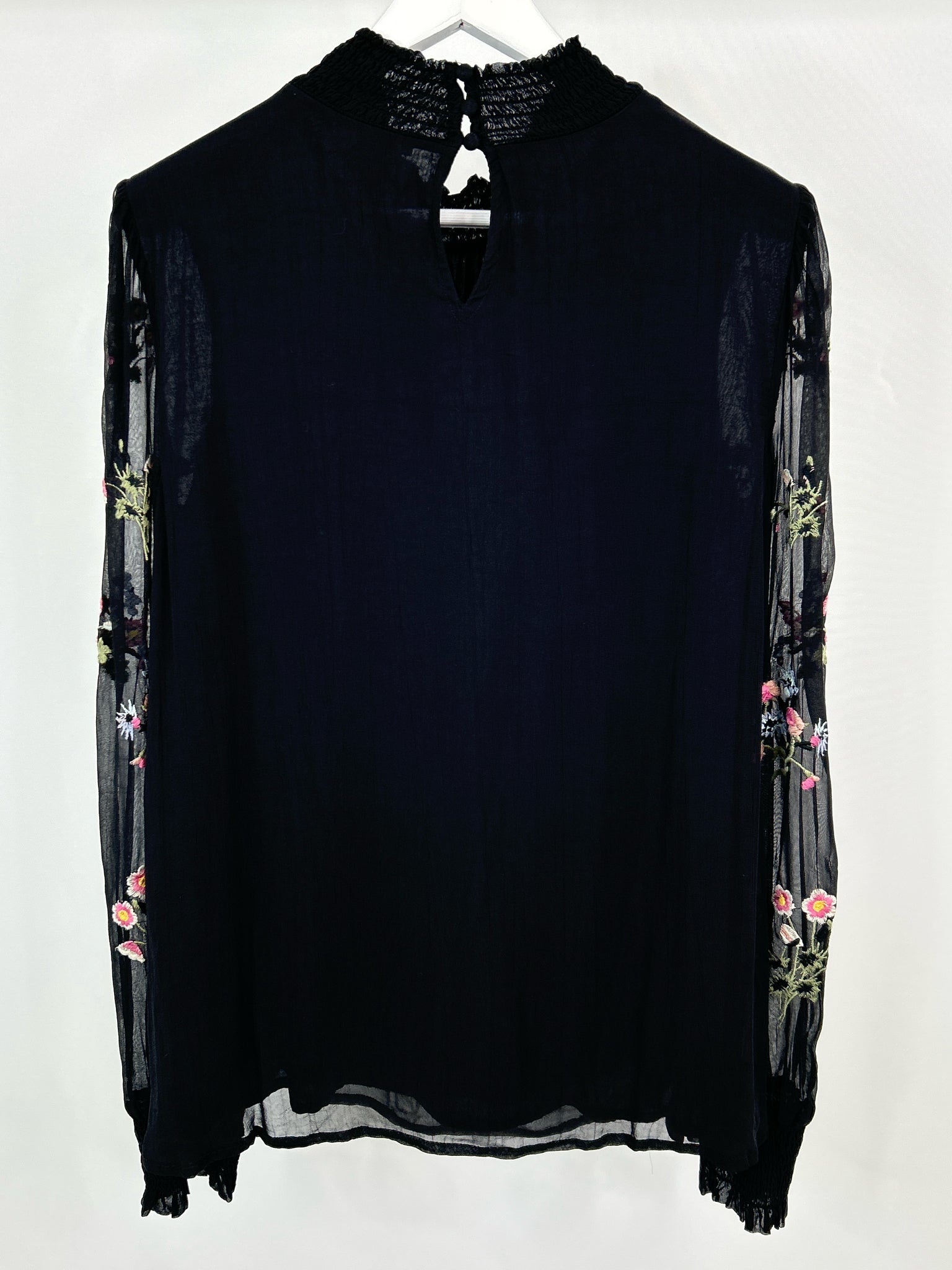 SUNDANCE Size L Black Women Top