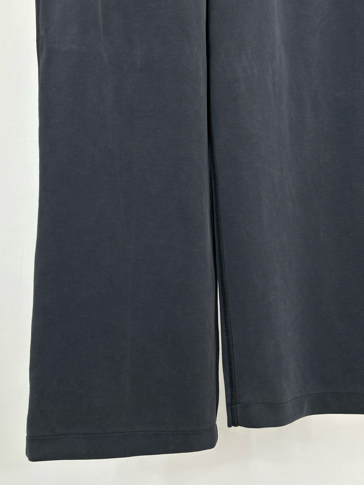 LULULEMON Size 10 Charcoal Women Pants