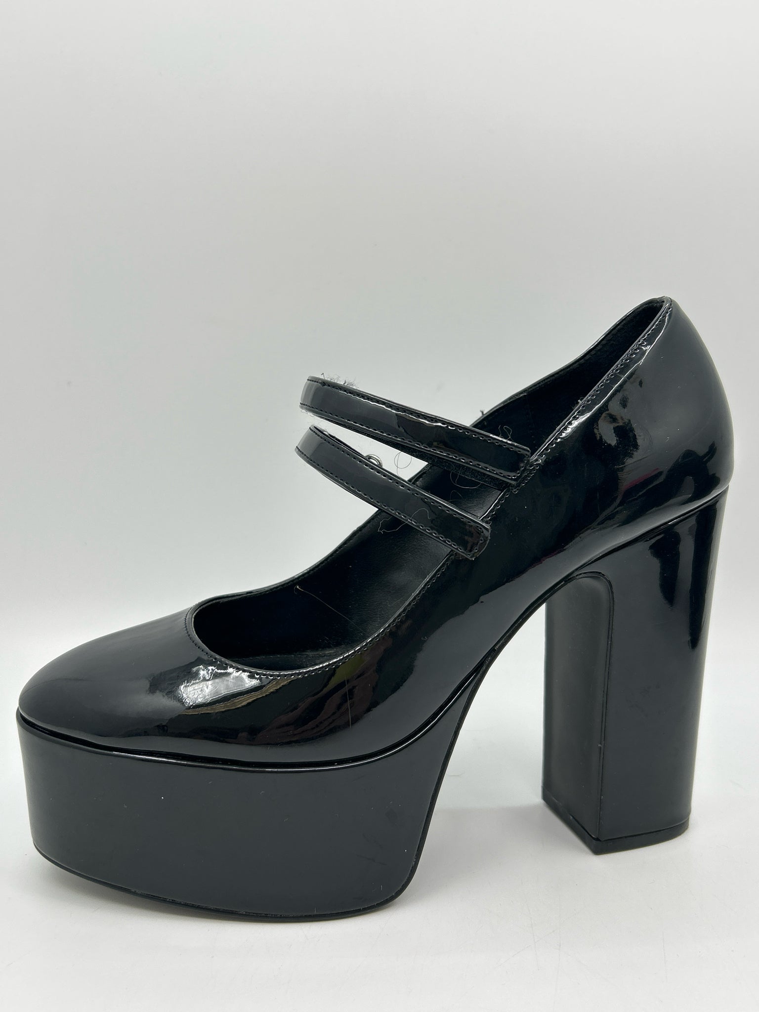 STEVE MADDEN Size 8.5 Black Women Pumps