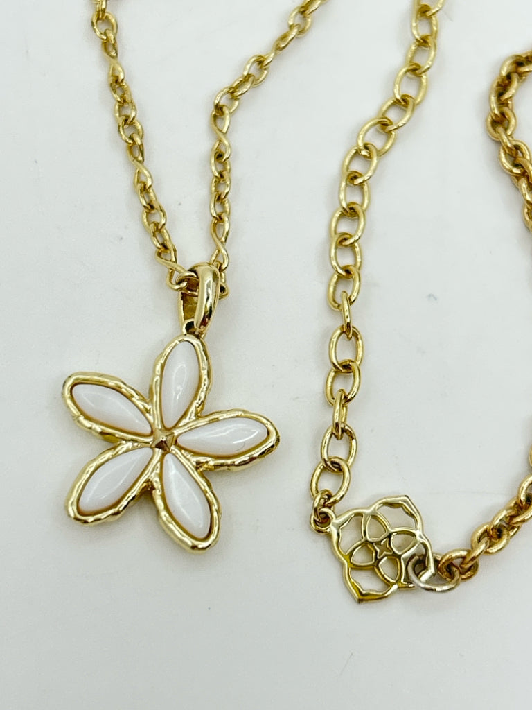 KENDRA SCOTT Size Gold Women's Necklace