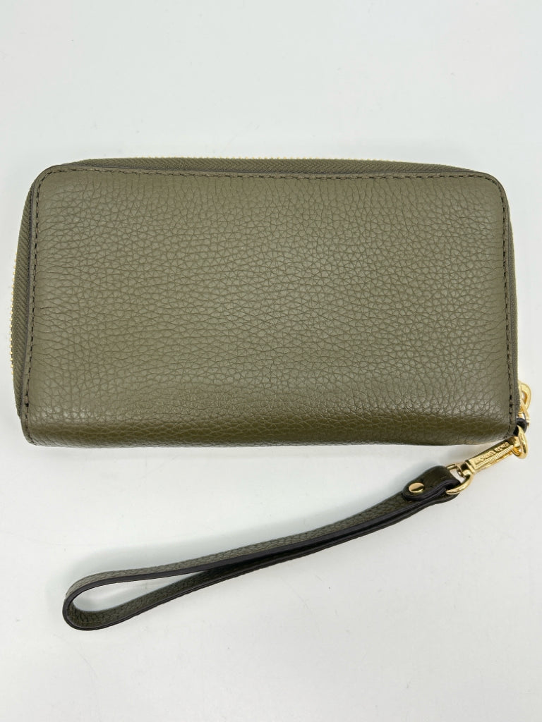 MICHAEL KORS ARMY GREEN Wallet