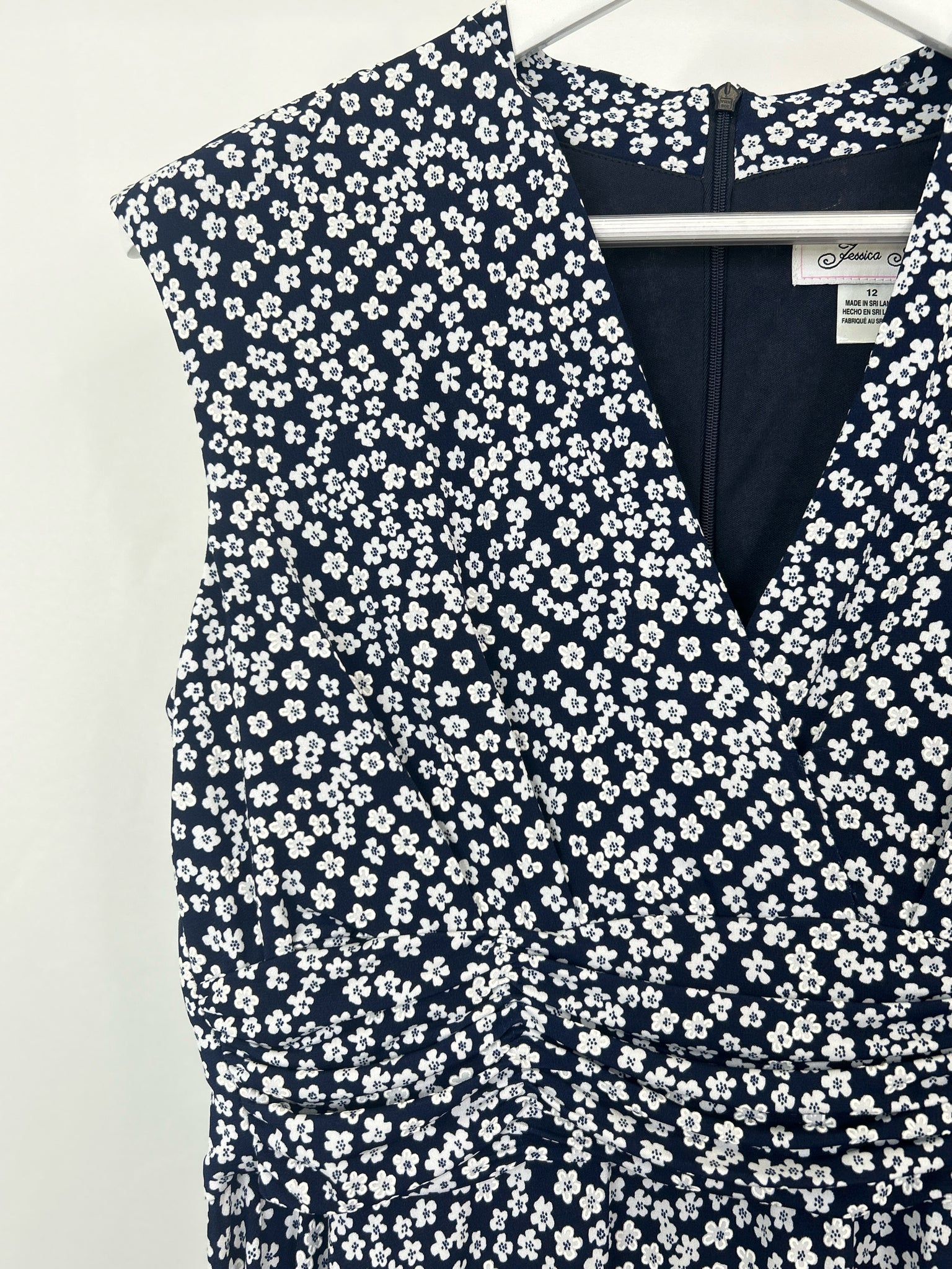 JESSICA HOWARD Size 12 NAVY AND WHITE Women Dress