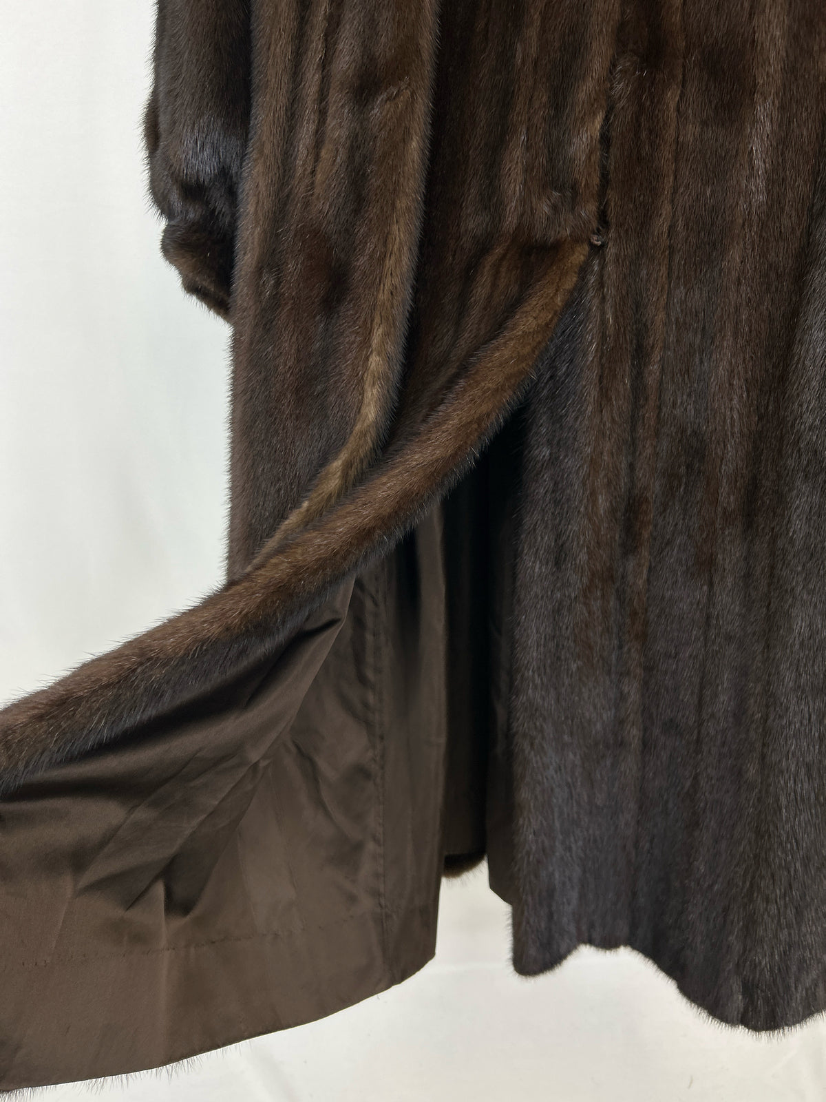 SAGA FURS Size 12 DARK BROWN Women Coat