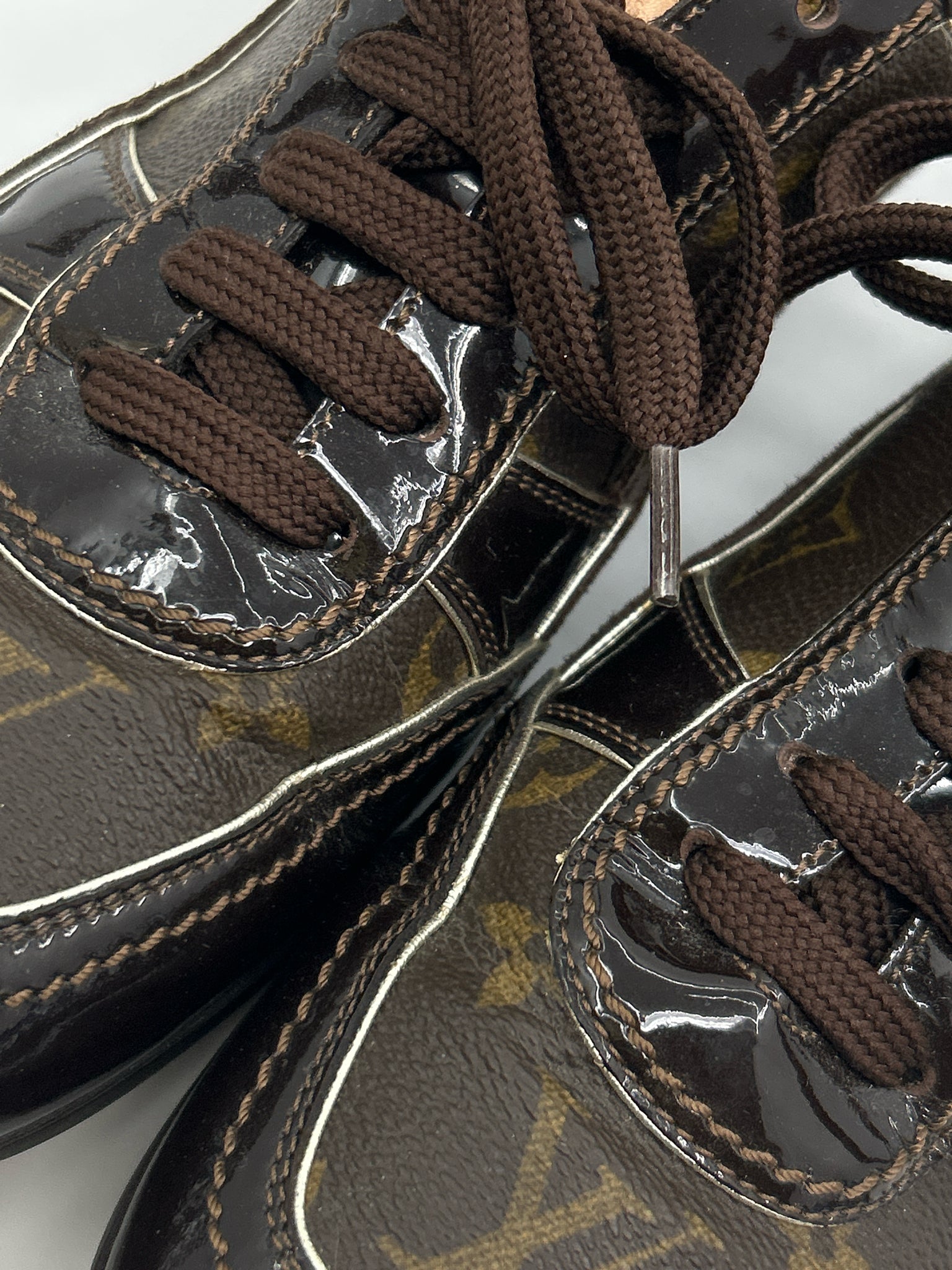 LOUIS VUITTON EU Size 38.5 Brown Women's Sneakers