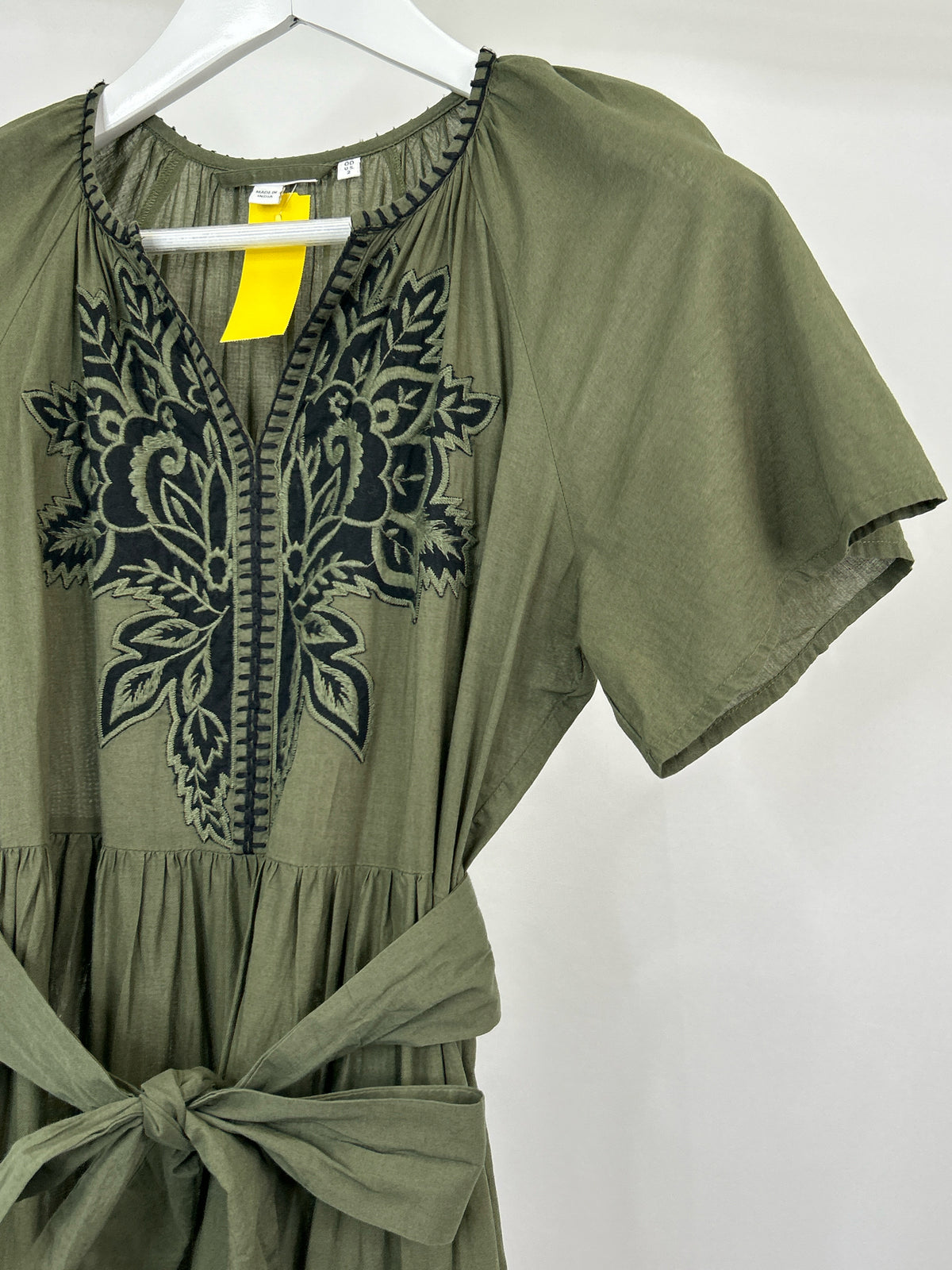 CHICO'S Size 2 OLIVE AND BLACK Women Dress
