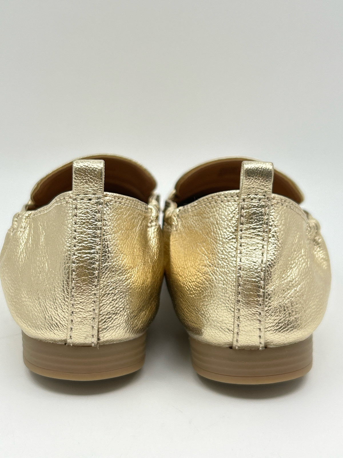 VINCE CAMUTO Size 8M Gold Metallic Women Loafer NIB