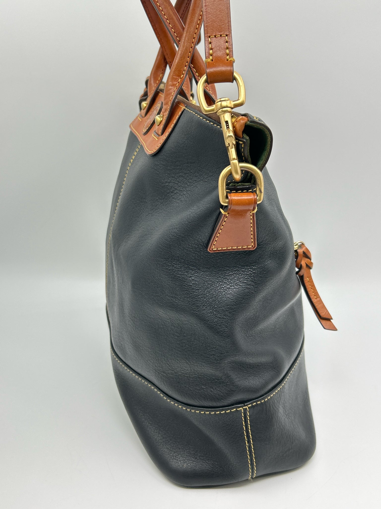 DOONEY & BOURKE Black Women Tote