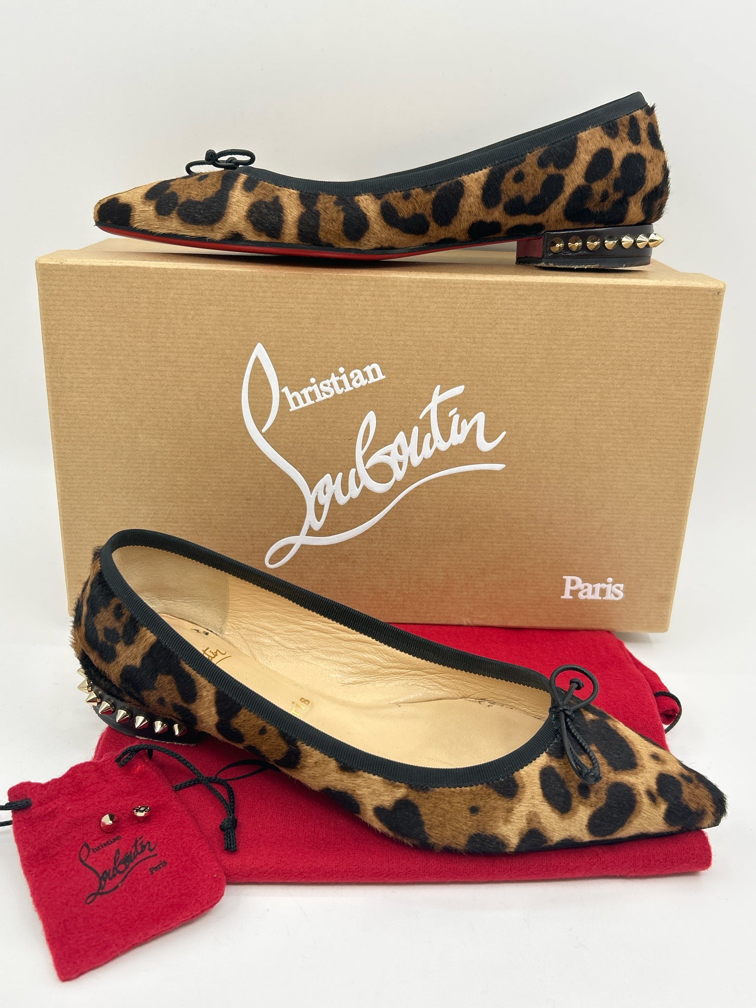 CHRISTIAN LOUBOUTIN Size 37 Animal Print Women Flats
