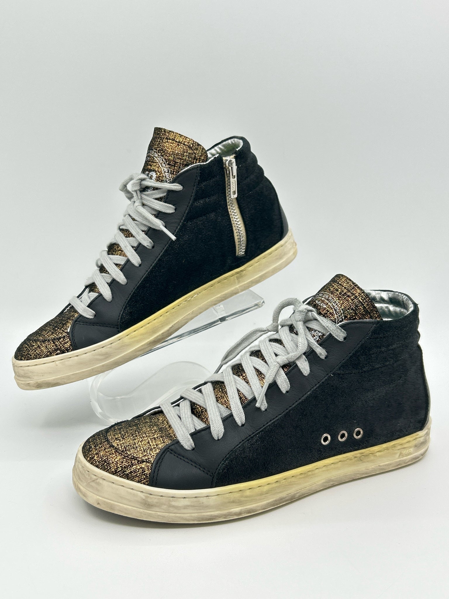 P448 Size 38 Black Women Sneakers