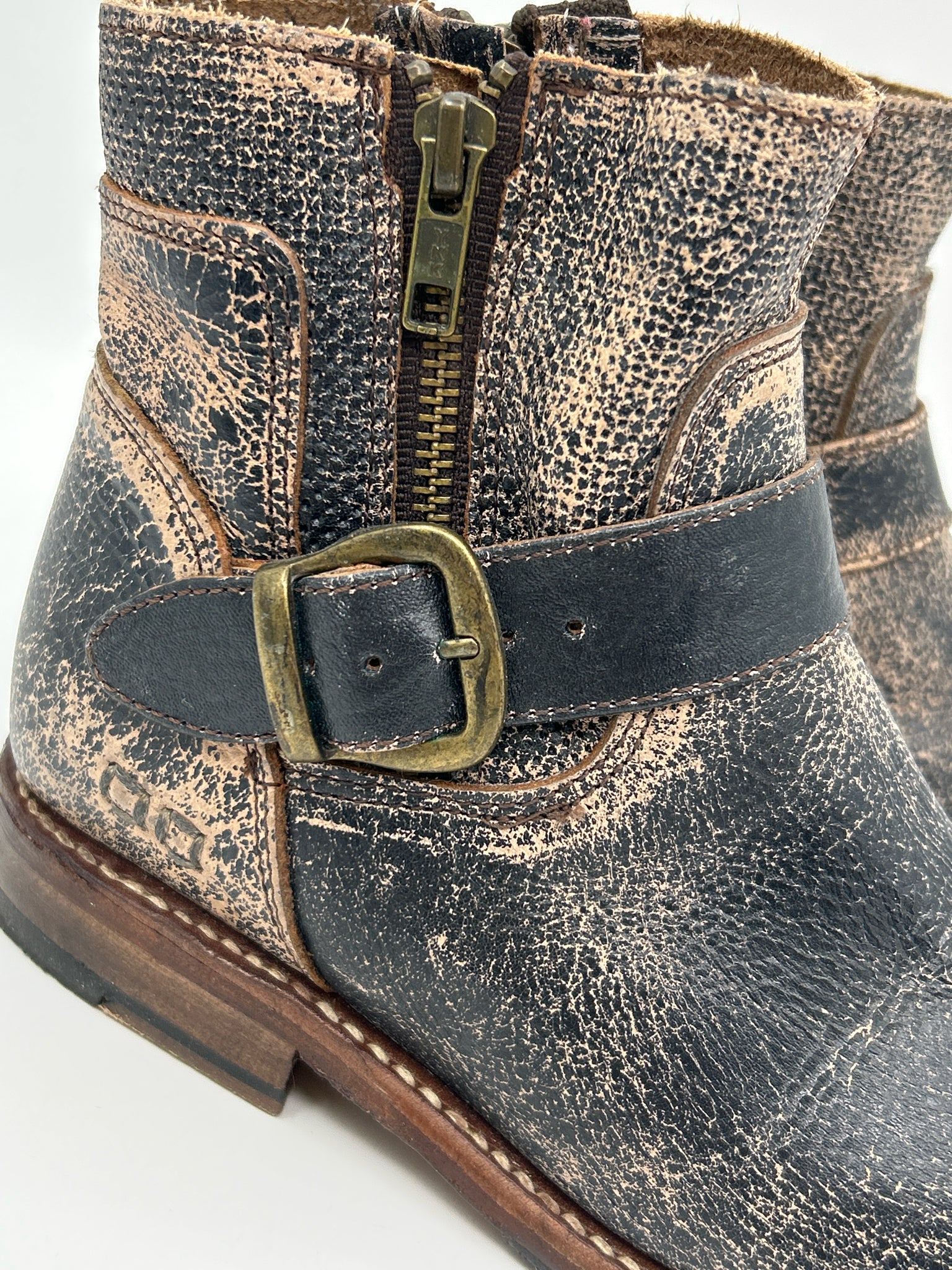 BED STU Size 6.5 Black & Beige Women Booties