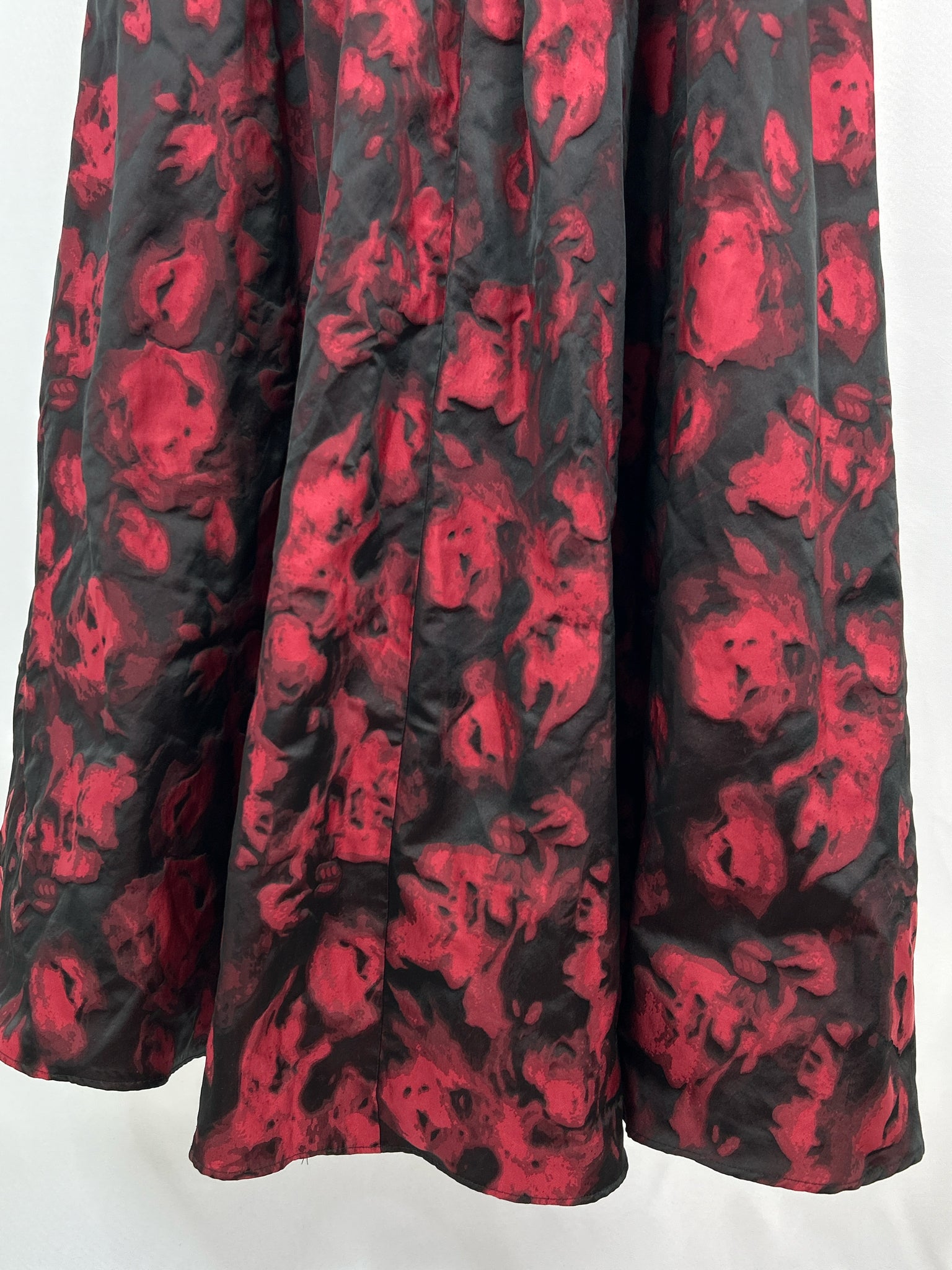 SLATE & WILLOW Size 10 Red and Black Women Dress