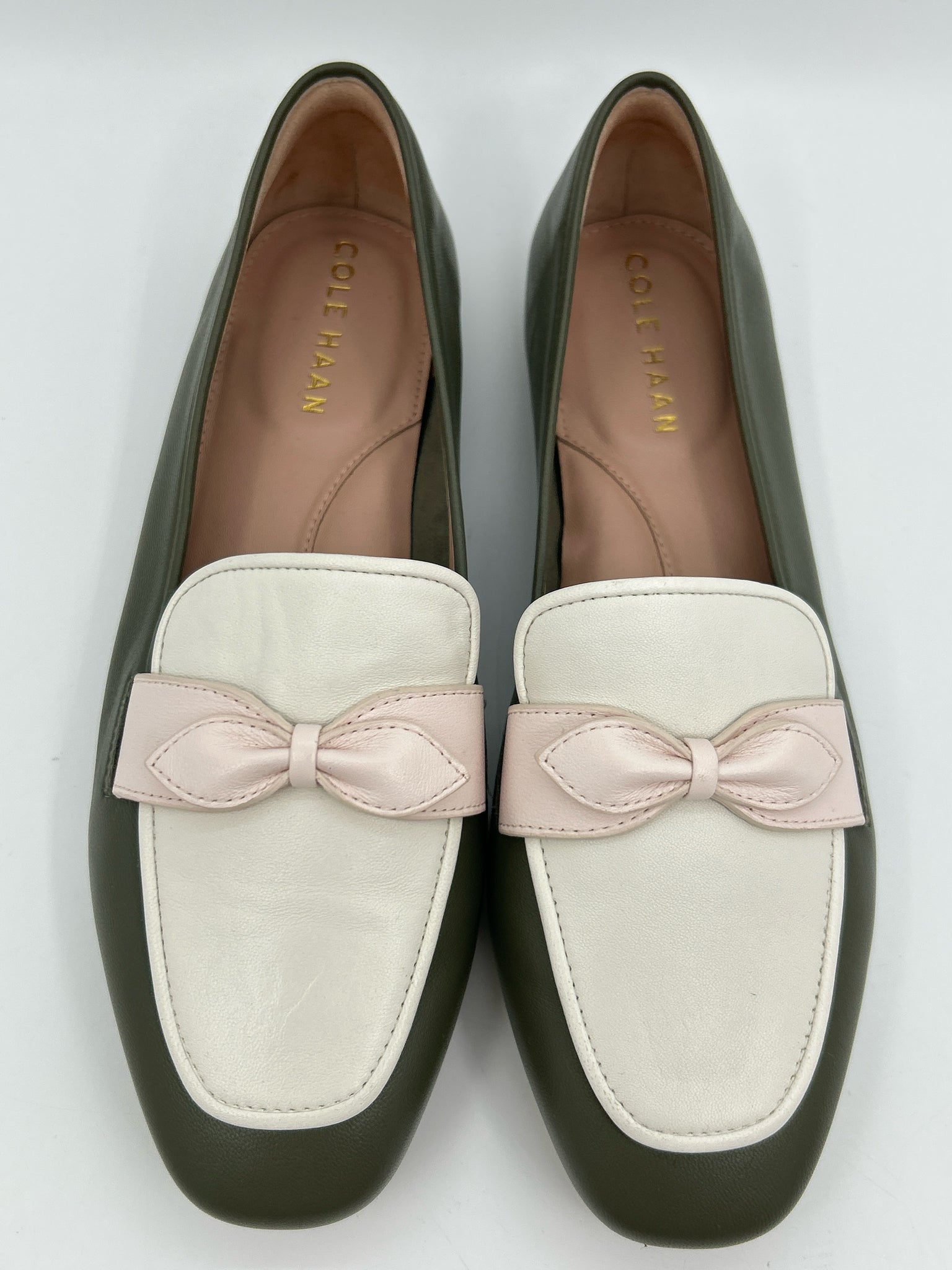 COLE HAAN Size 6.5B OLIVE Women's Flats