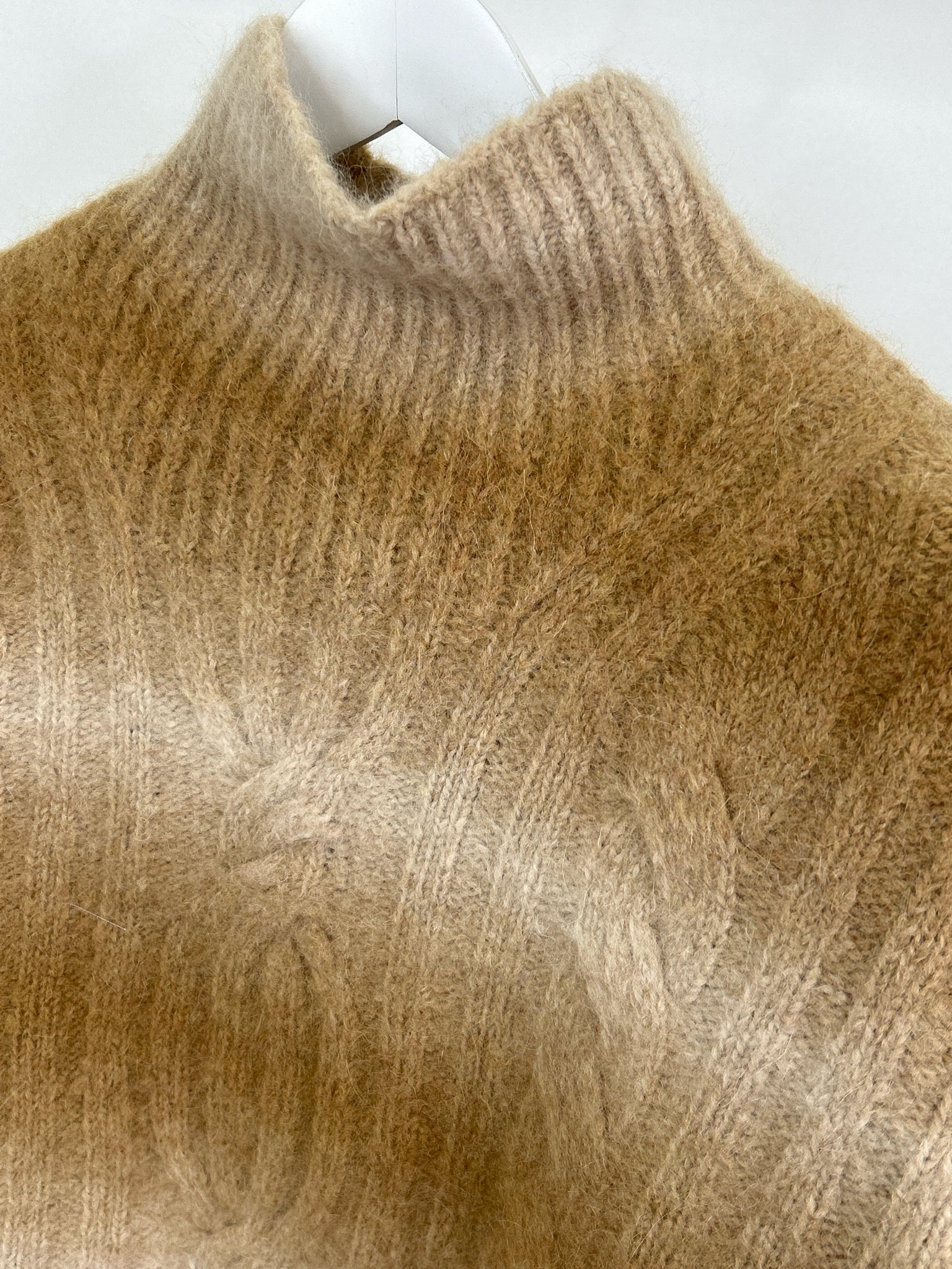 BANANA REPUBLIC Size XS Camel Women Sweater